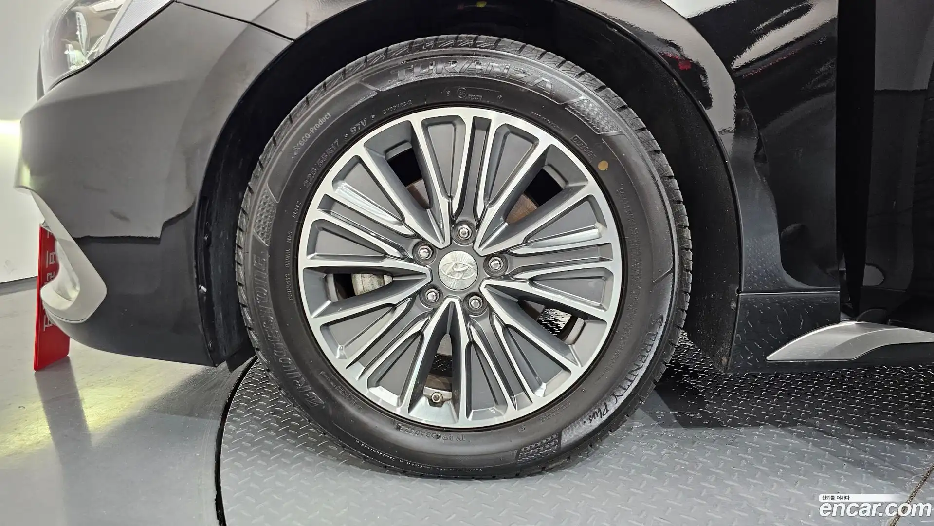 Grandeur Hyundai 2019.2-OUTER-005