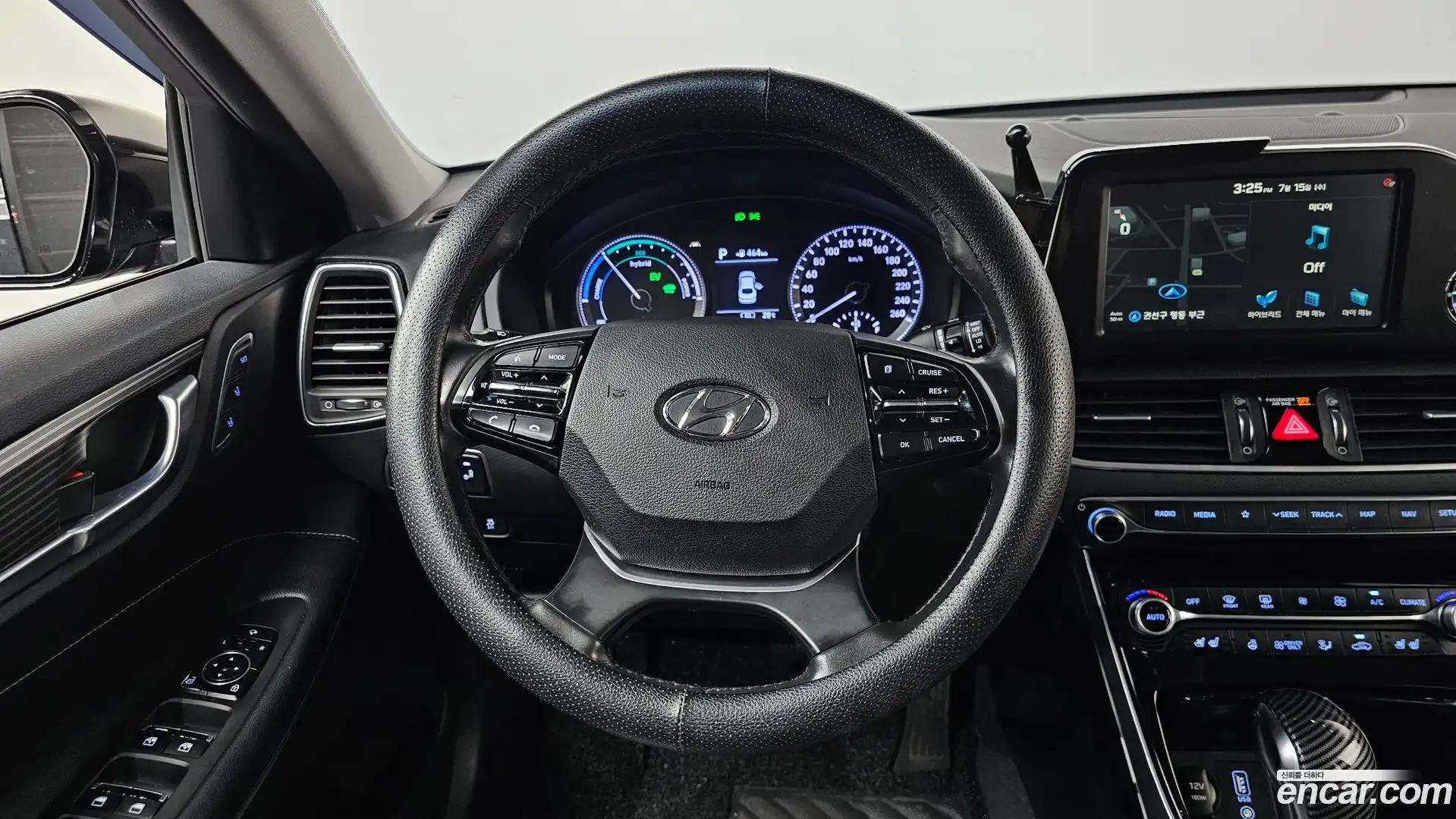 Grandeur Hyundai 2019.2-OPTION-016