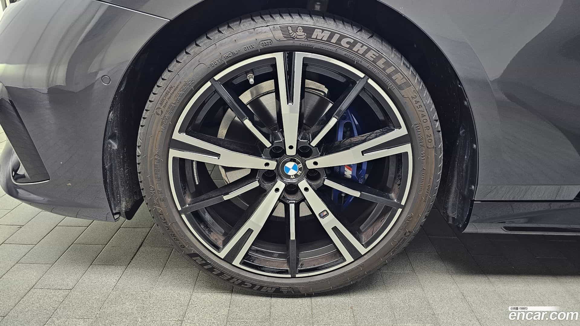 5-Series BMW 2025.9-OUTER-005