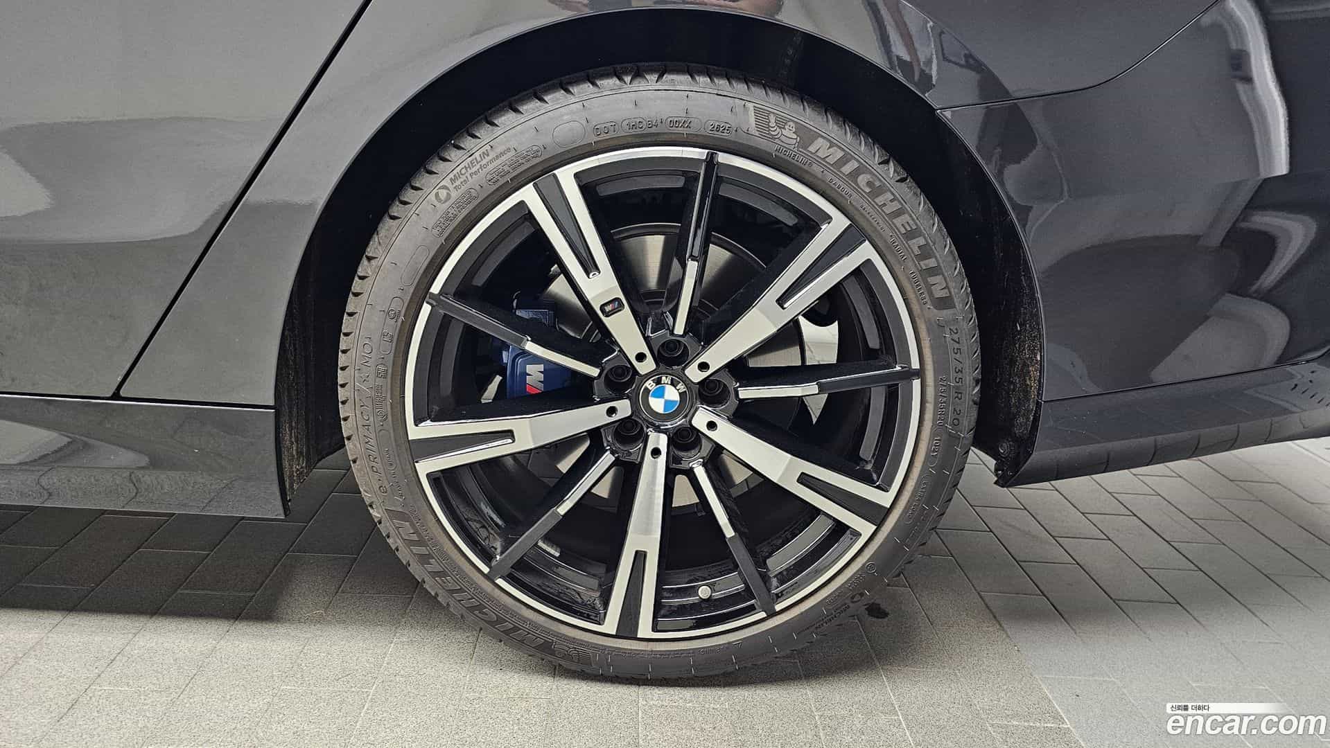 5-Series BMW 2025.9-OUTER-031