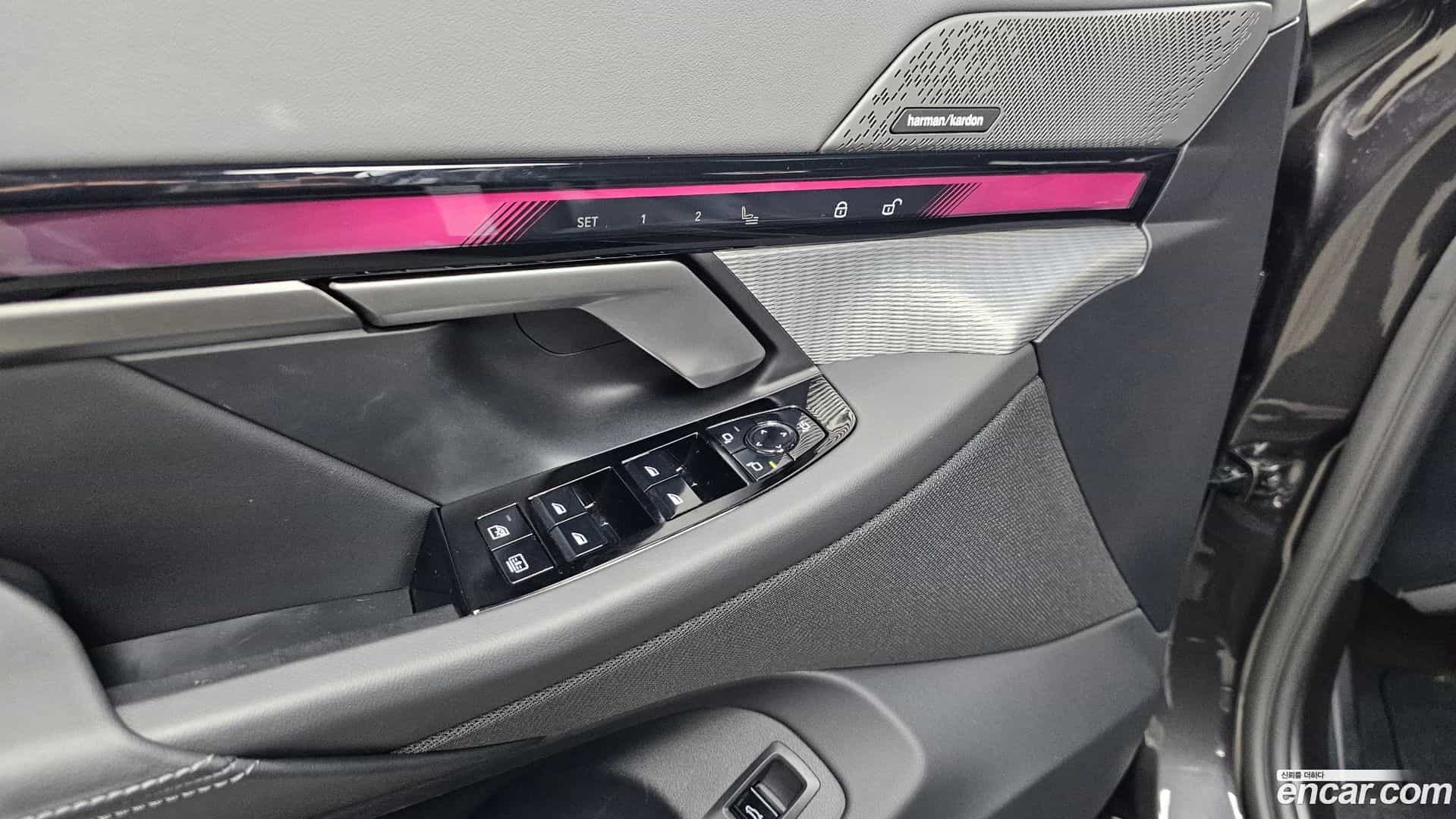 5-Series BMW 2025.9-INNER-034