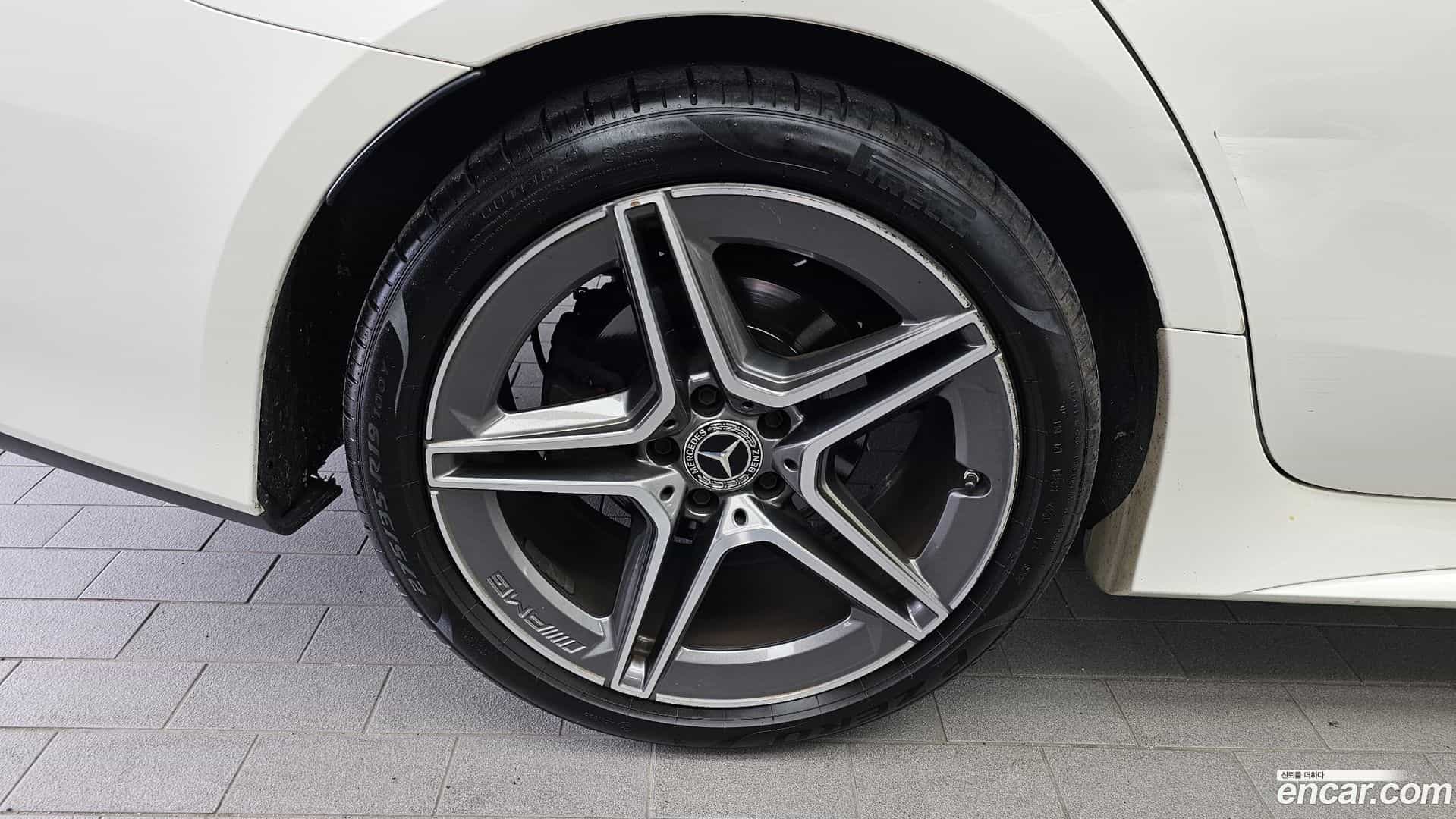 CLS-Class Mercedes-Benz 2019.11-OUTER-005