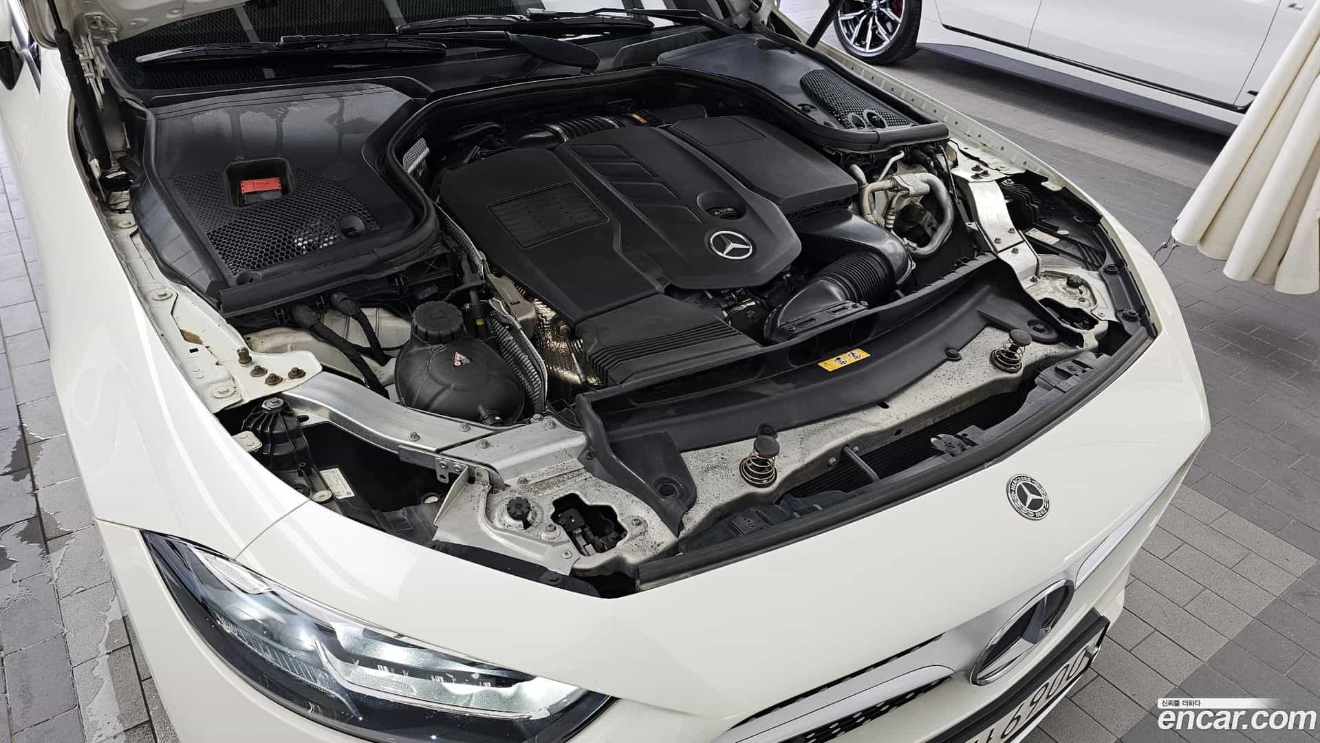 CLS-Class Mercedes-Benz 2019.11-OUTER-006