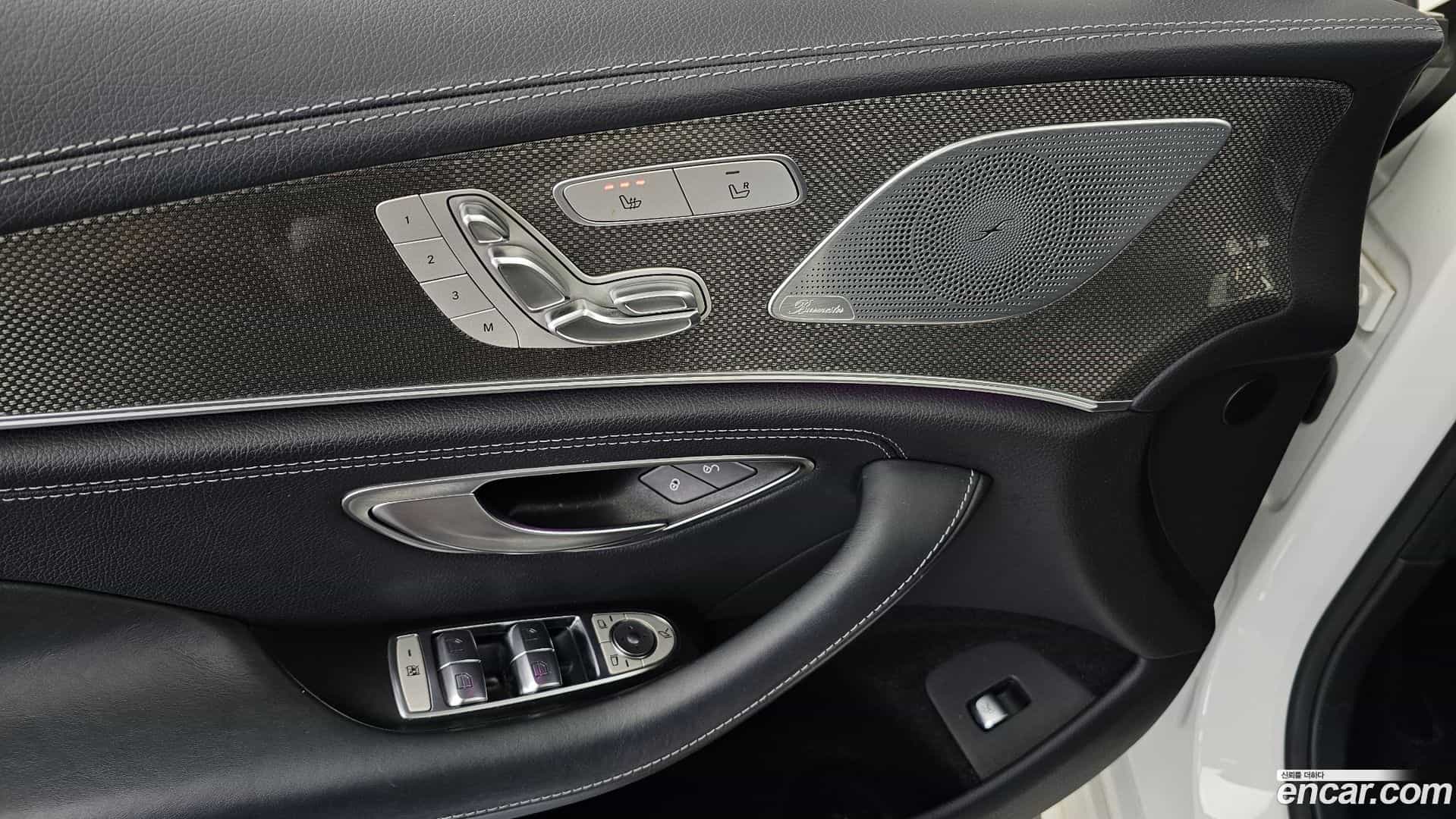 CLS-Class Mercedes-Benz 2019.11-OPTION-023