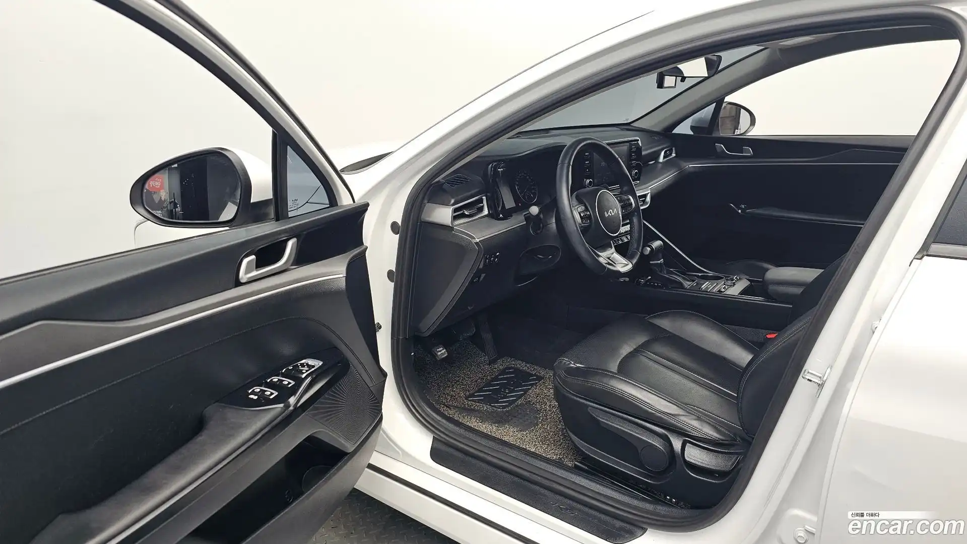 K5 Kia 2022.2-INNER-010