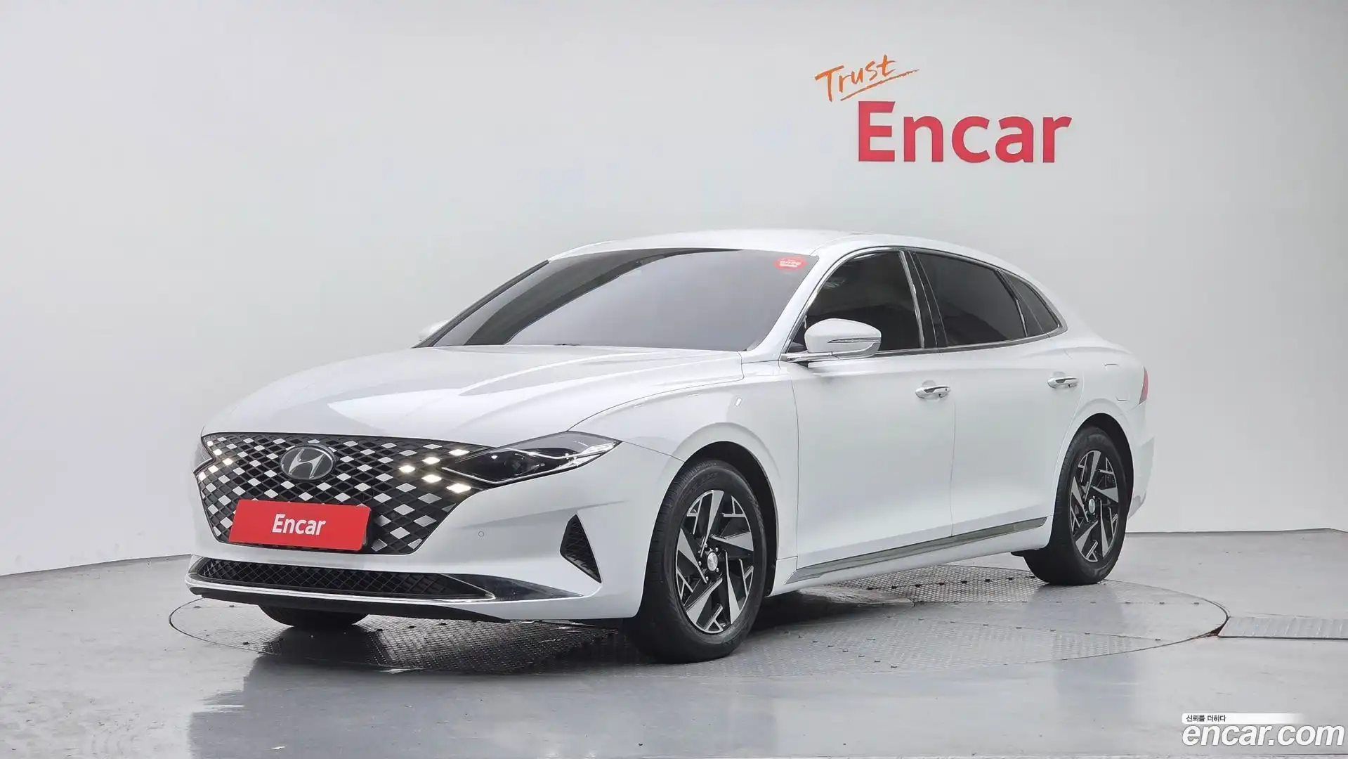 Grandeur Hyundai 2020.6-OUTER-001