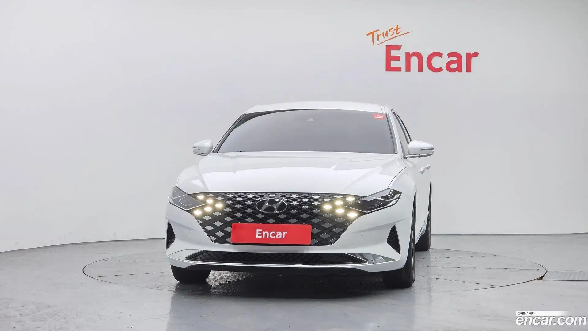 Grandeur Hyundai 2020.6-OUTER-003