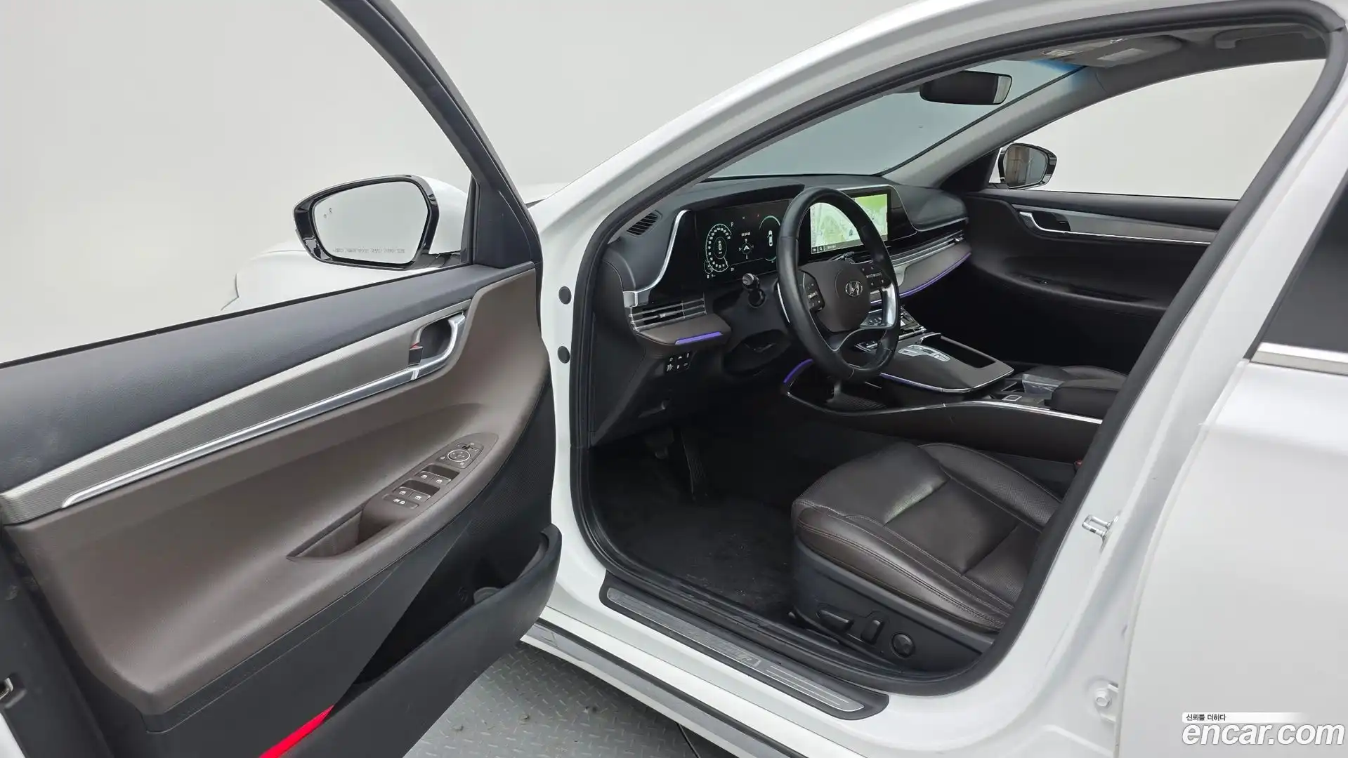 Grandeur Hyundai 2020.6-INNER-010