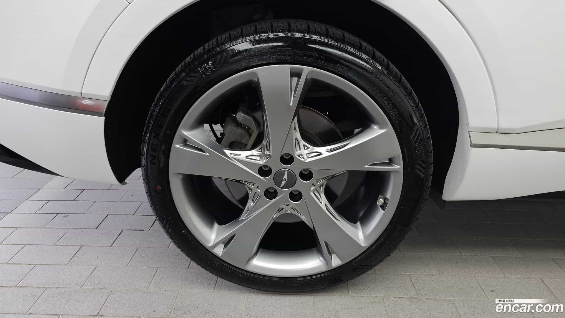 GV80 Genesis 2020.11-OUTER-005
