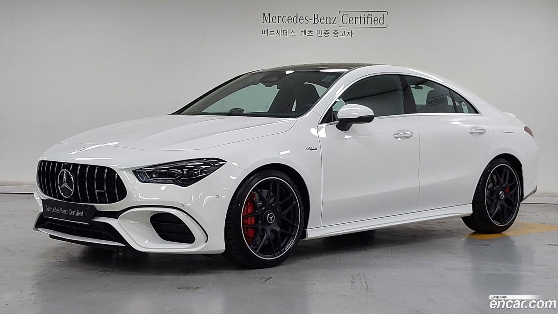 Main__Slider__Photo:CLA-Class Mercedes-Benz 2025.9-0