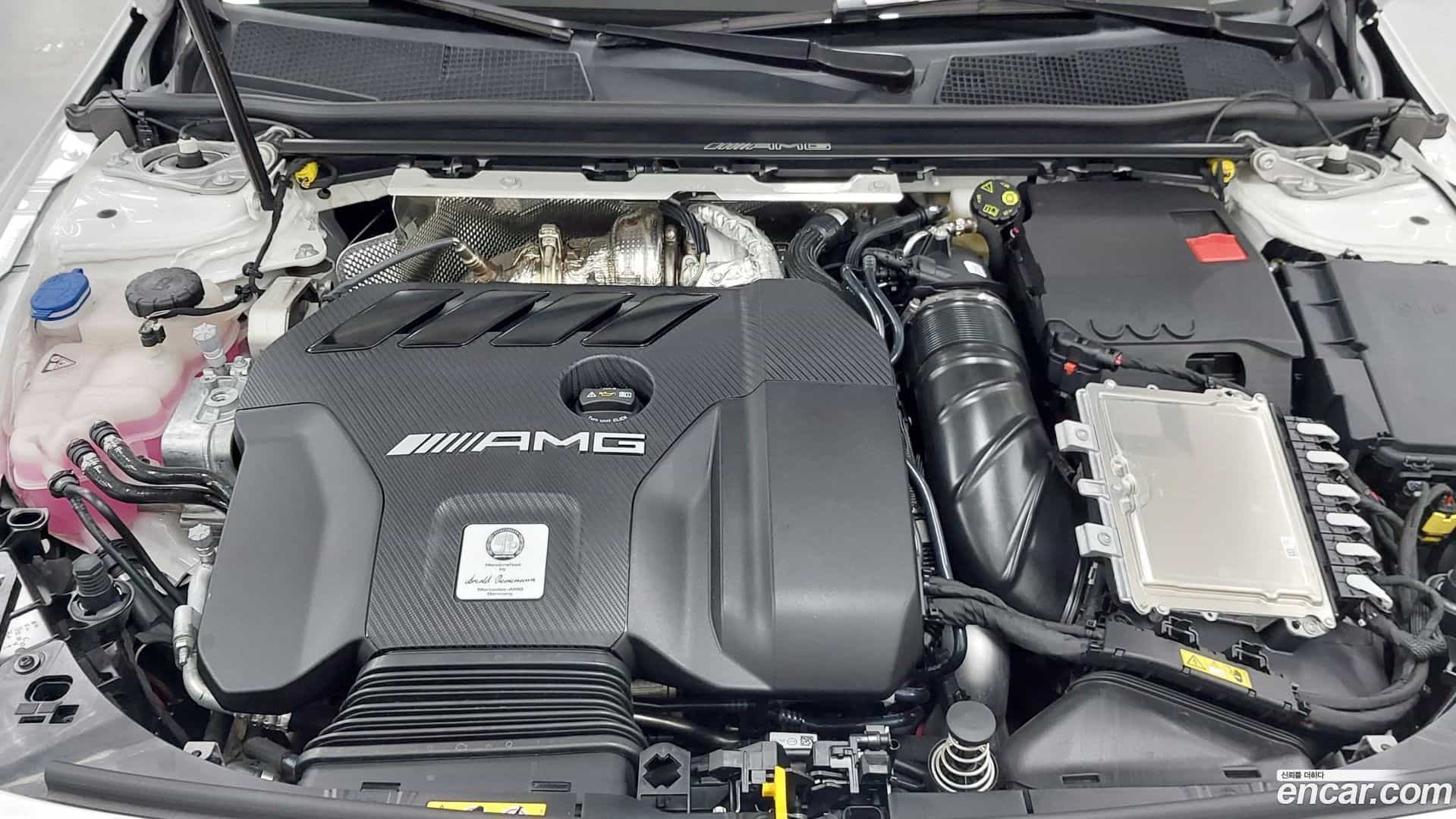 CLA-Class Mercedes-Benz 2025.9-OUTER-006
