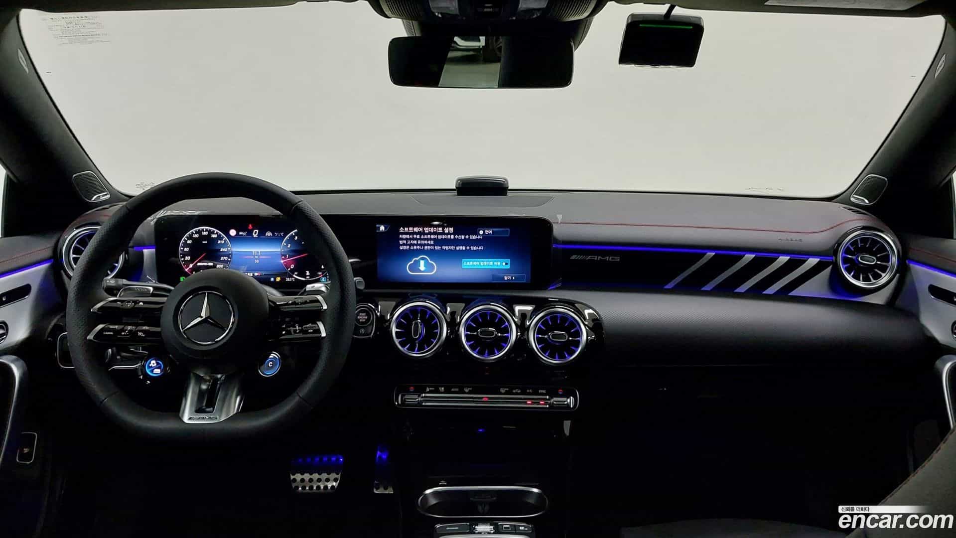 CLA-Class Mercedes-Benz 2025.9-INNER-007