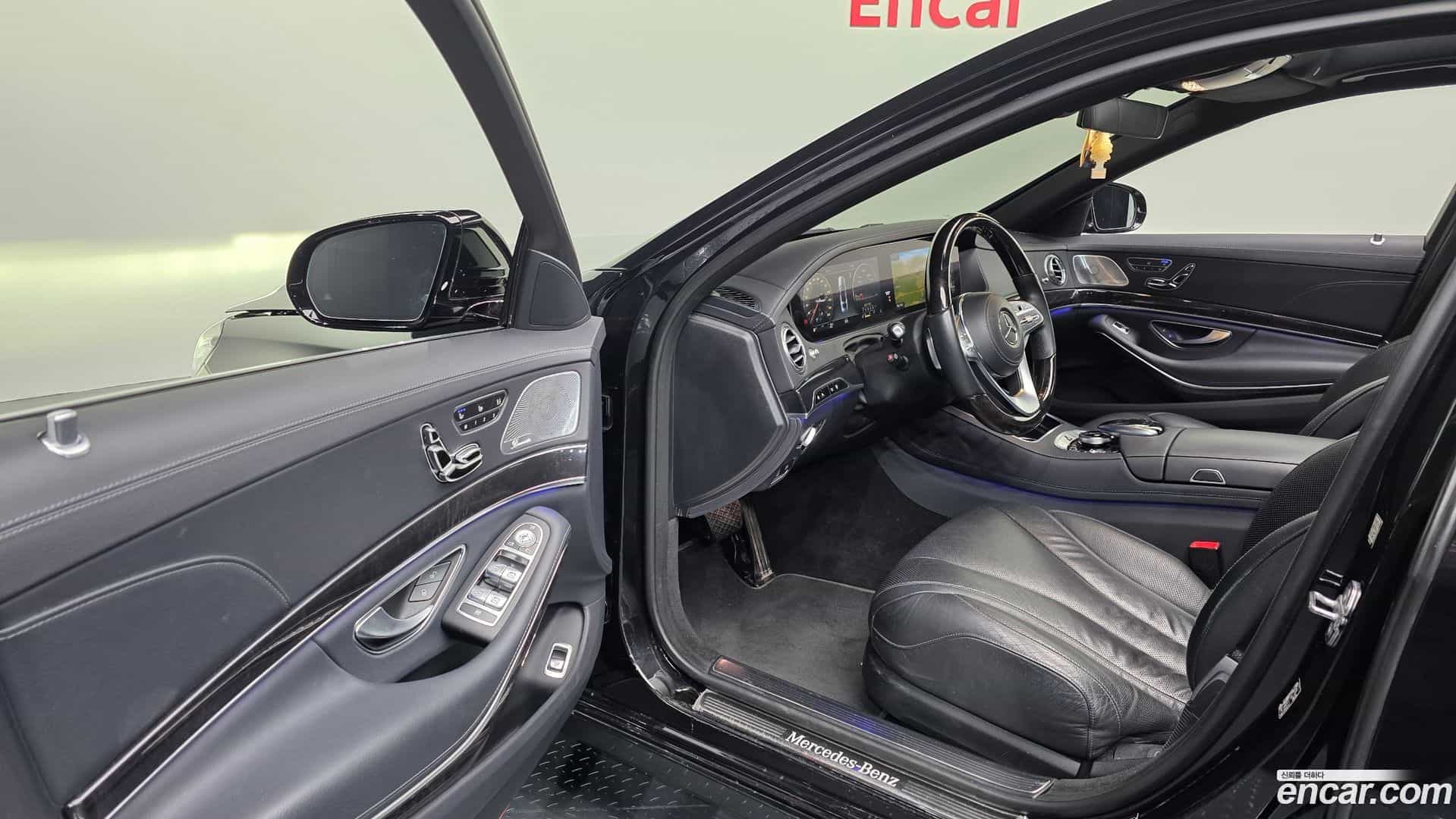 S-Class Mercedes-Benz 2019.2-INNER-010
