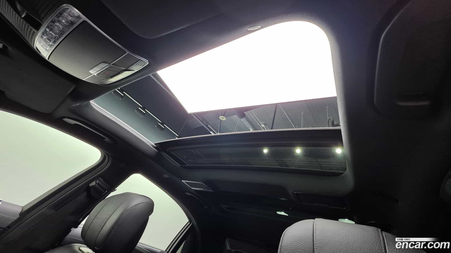 S-Class Mercedes-Benz 2019.2-OPTION-022