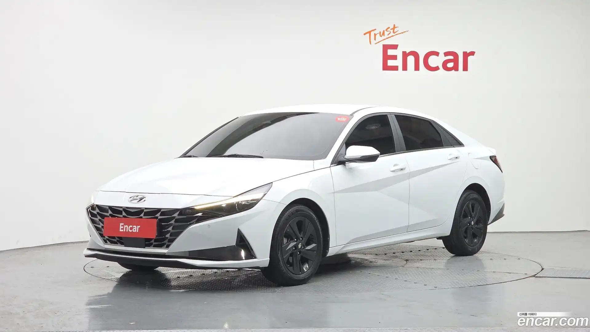 AVANTE Hyundai 2020.10-OUTER-001