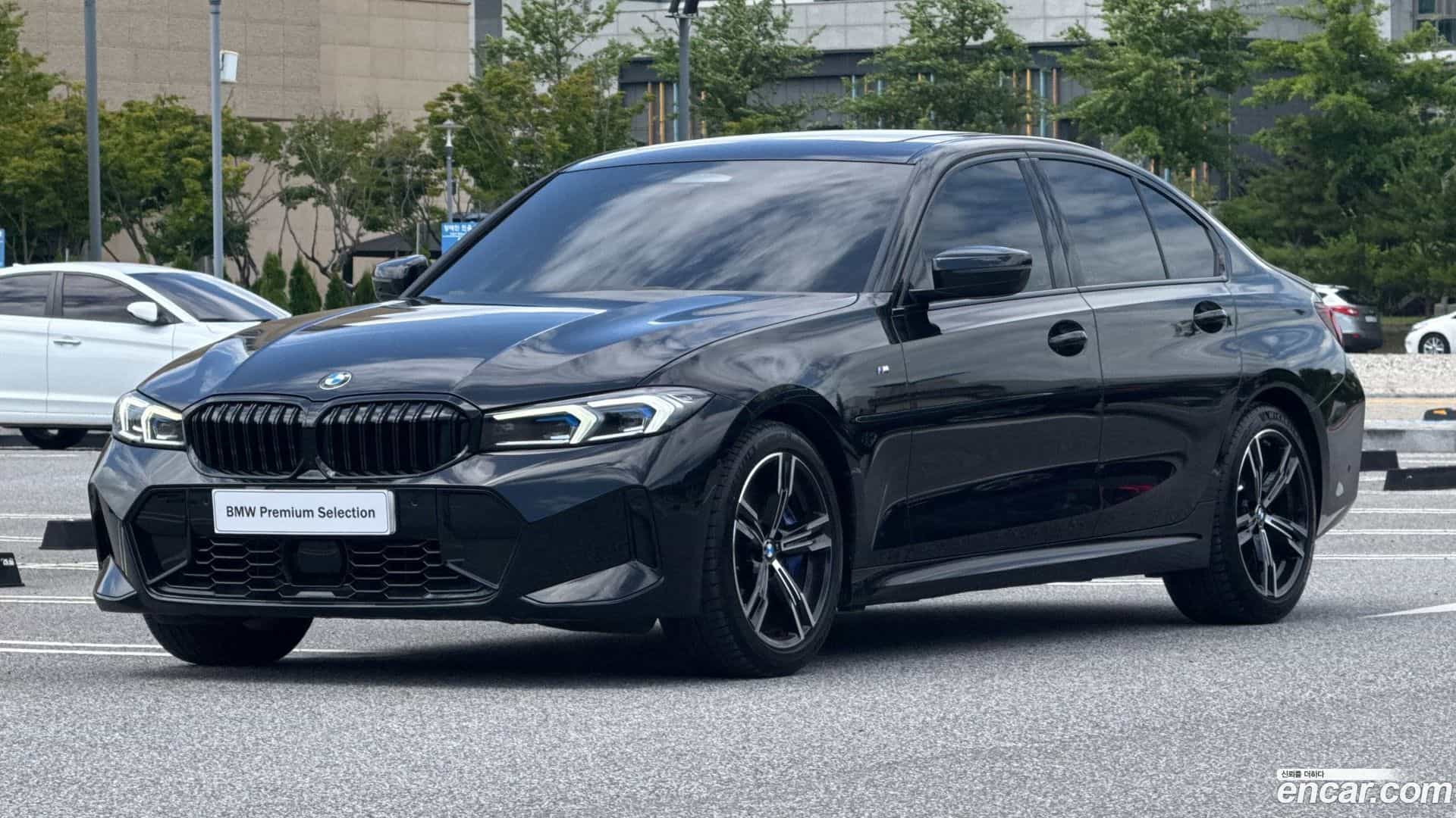 3-Series BMW 2024.1-OUTER-001