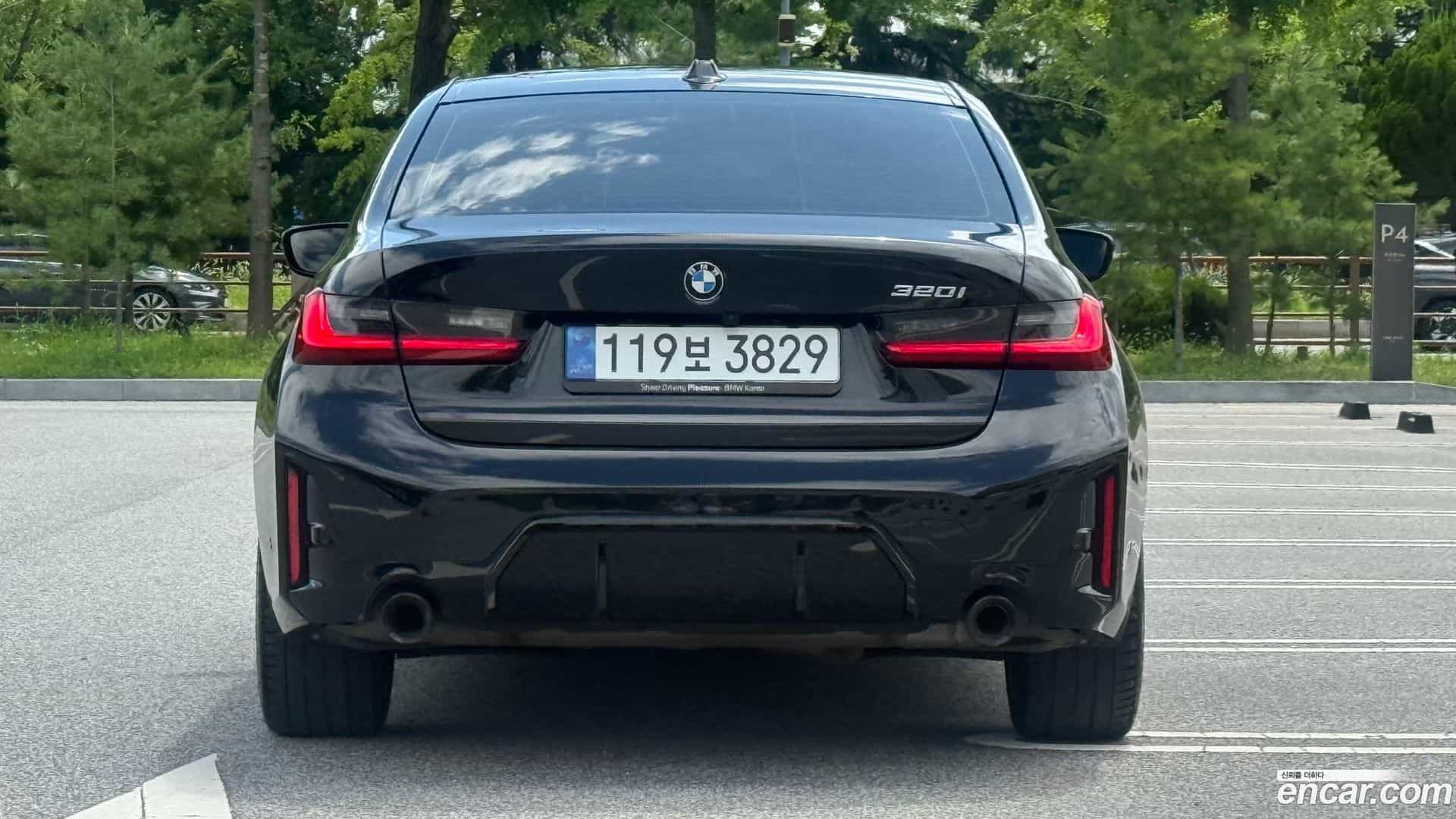 3-Series BMW 2024.1-OUTER-004