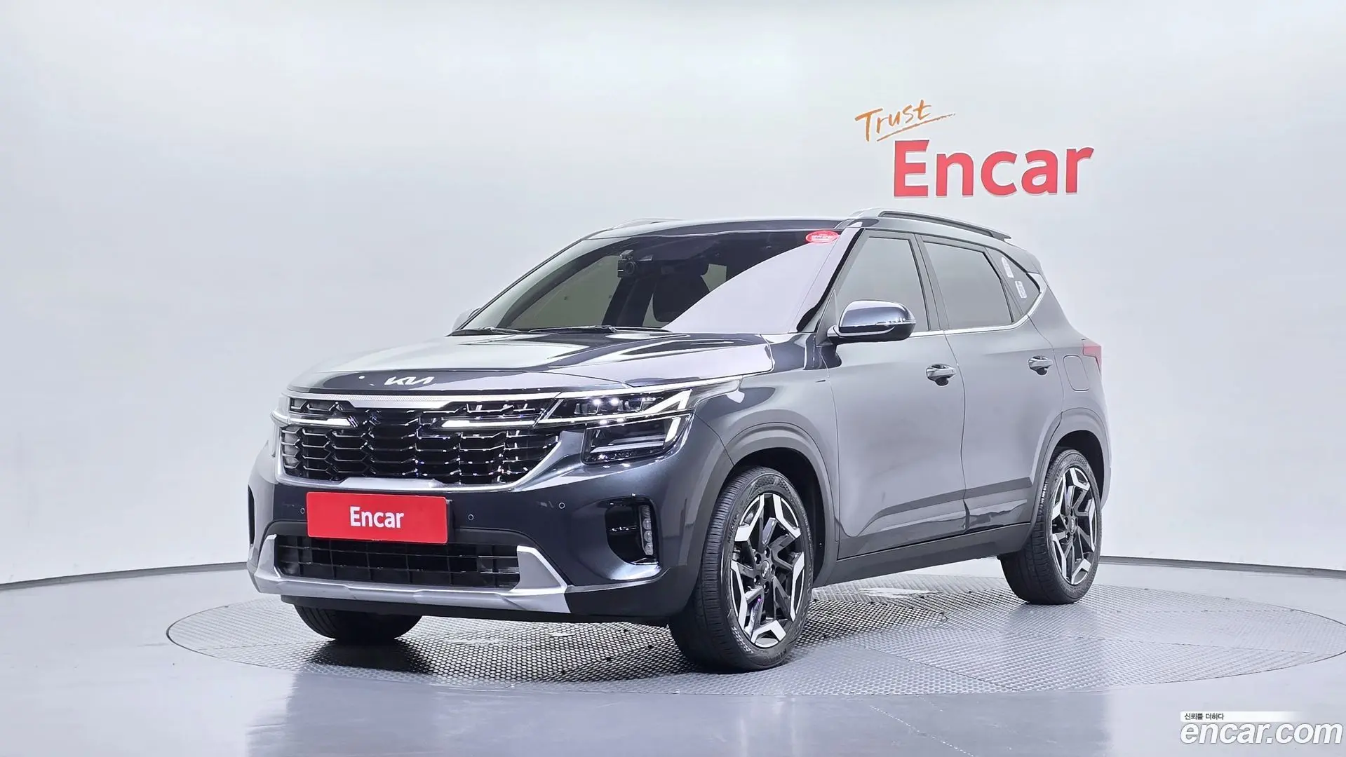 Main__Slider__Photo:Seltos Kia 2024.3-0