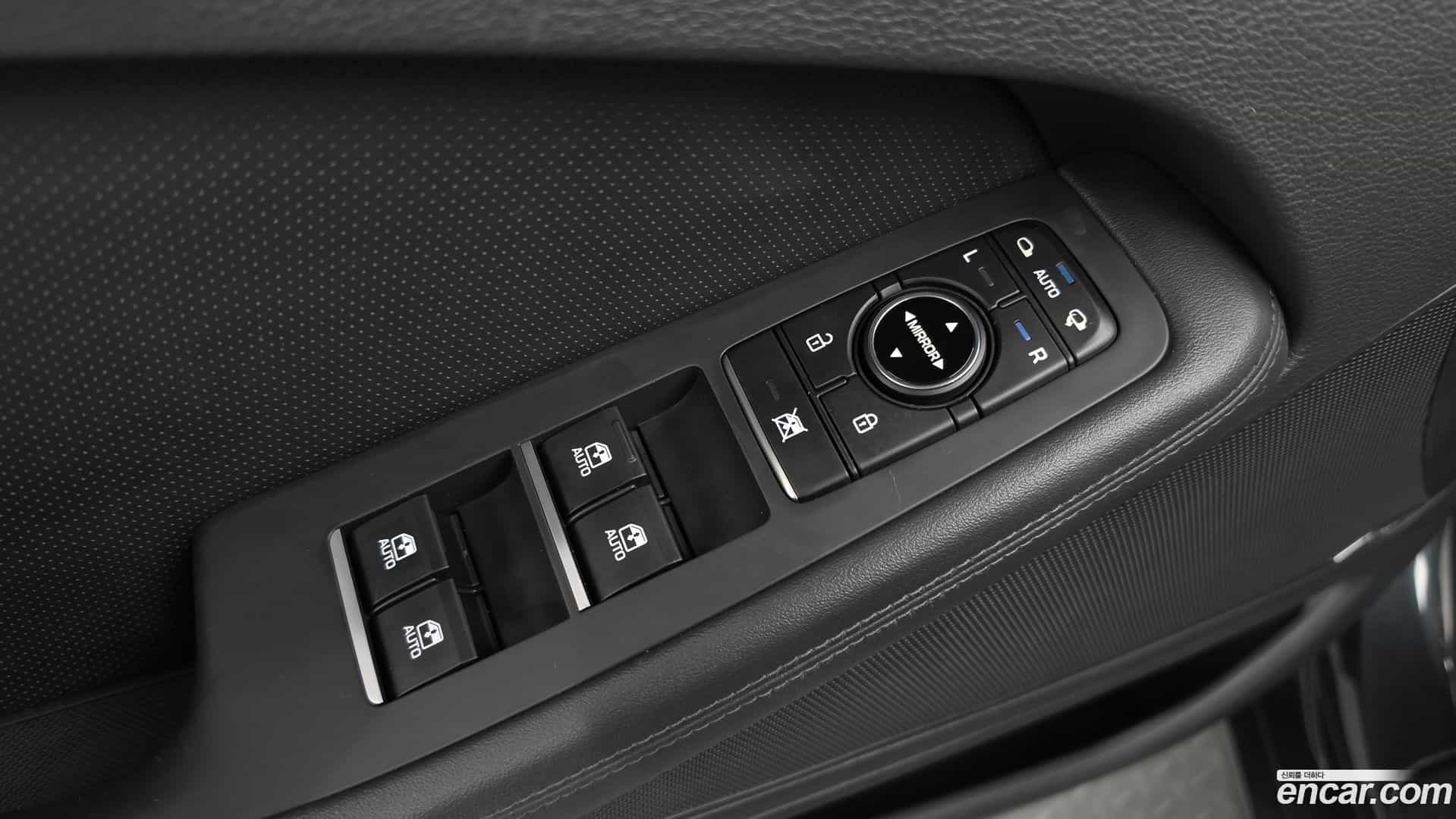 G80 Genesis 2018.5-OPTION-042