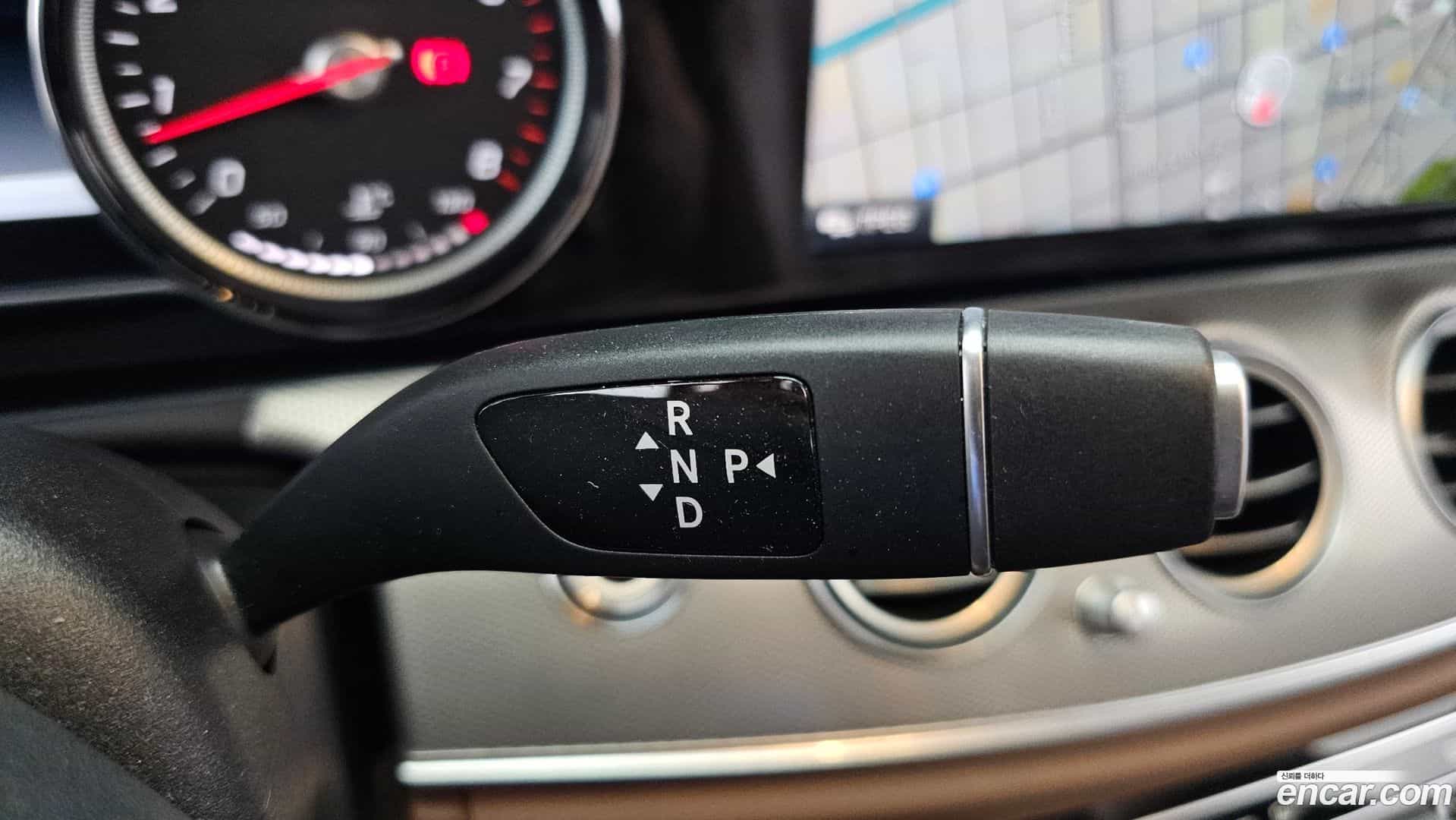 E-Class Mercedes-Benz 2018.2-INNER-009