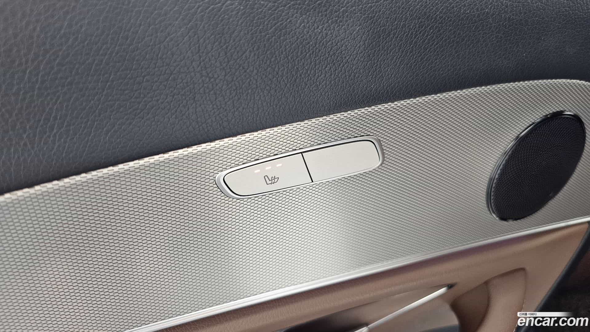 E-Class Mercedes-Benz 2018.2-OPTION-021
