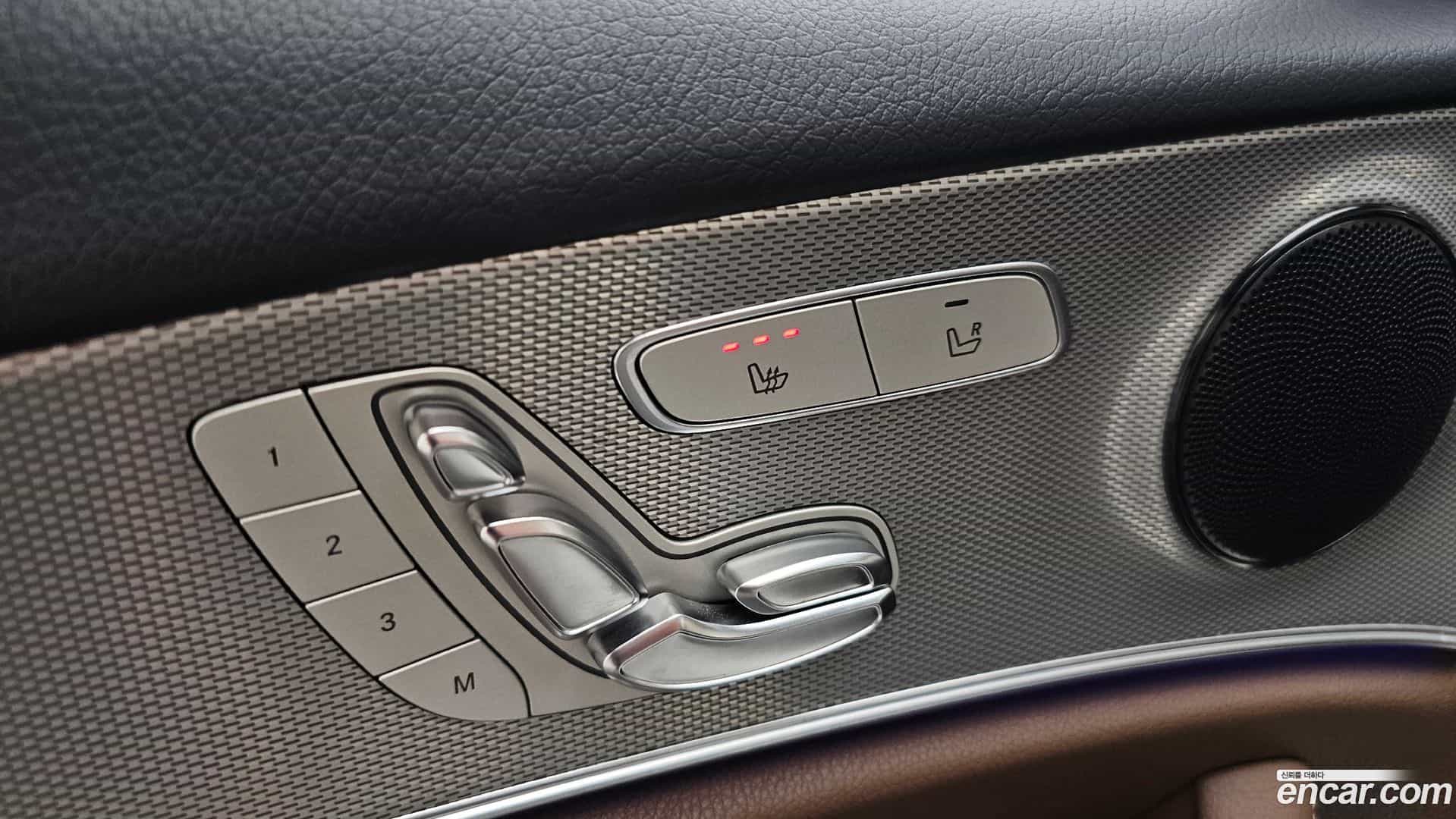 E-Class Mercedes-Benz 2018.2-OPTION-045