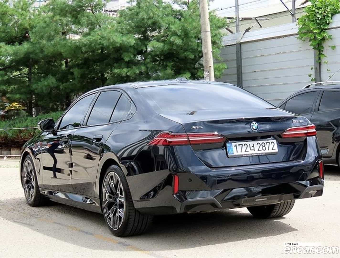 5-Series BMW 2025.4-OUTER-003