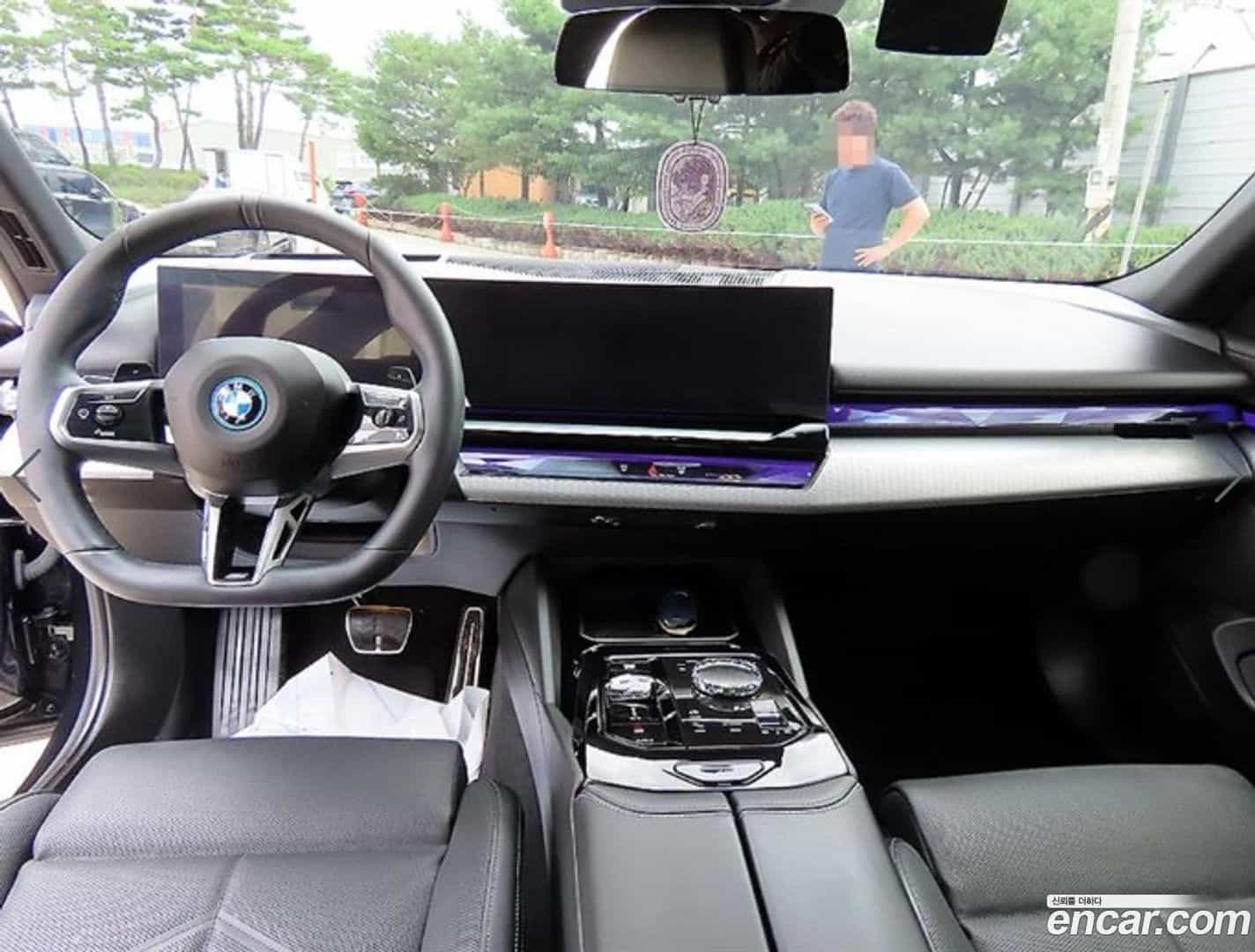 5-Series BMW 2025.4-INNER-007
