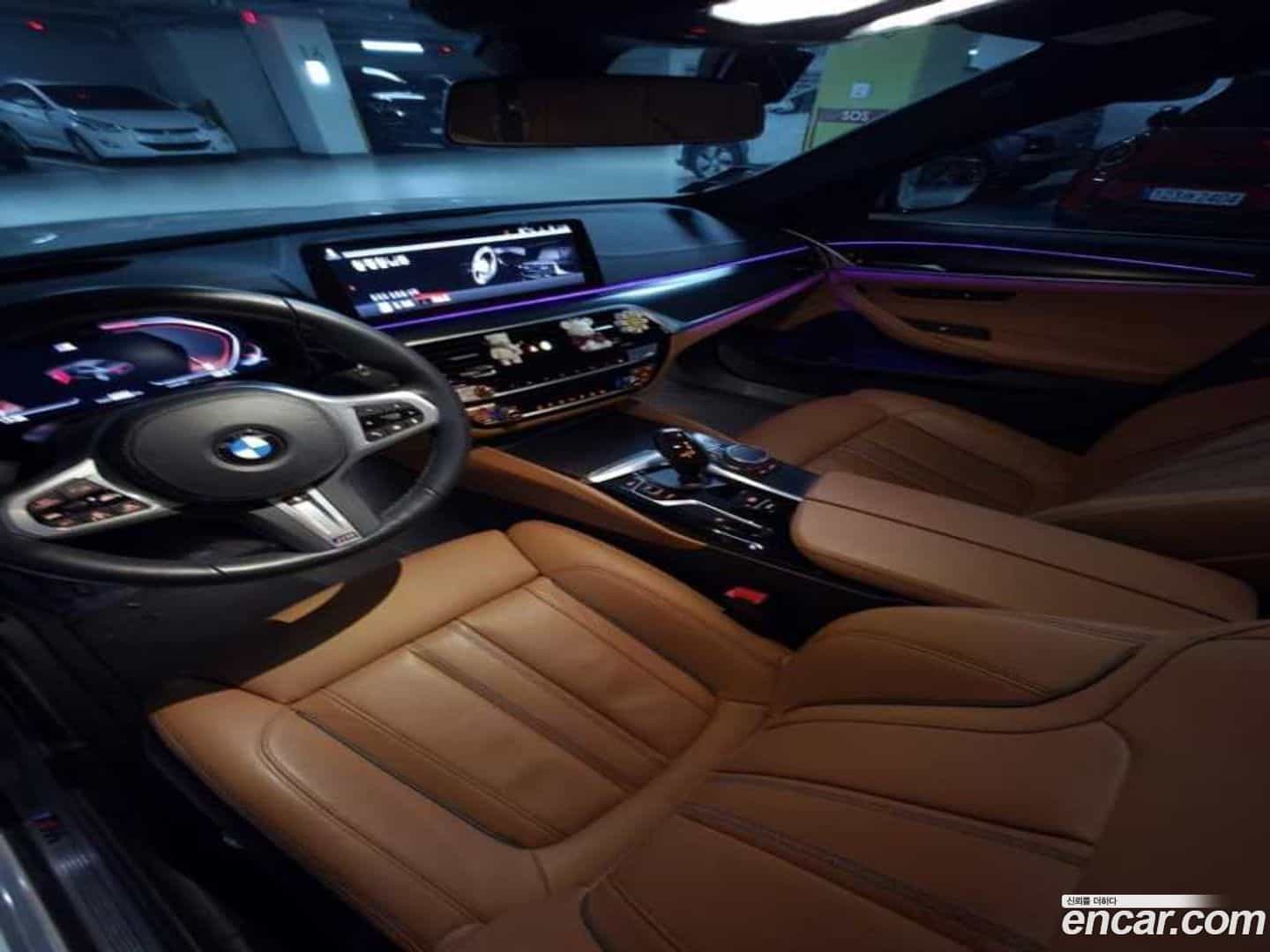5-Series BMW 2022.8-INNER-008