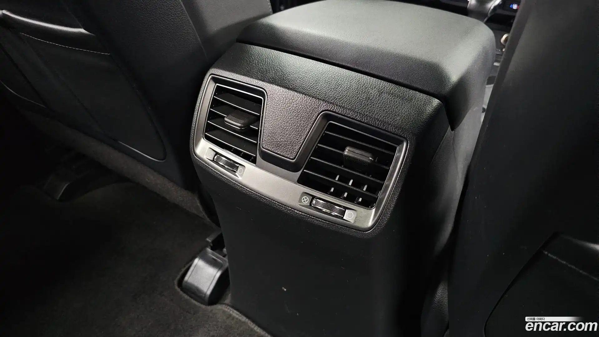 Rexton KG Mobility 2021.5-OPTION-023
