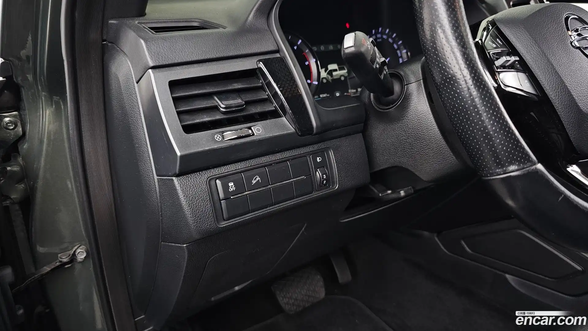 Rexton KG Mobility 2021.5-OPTION-043