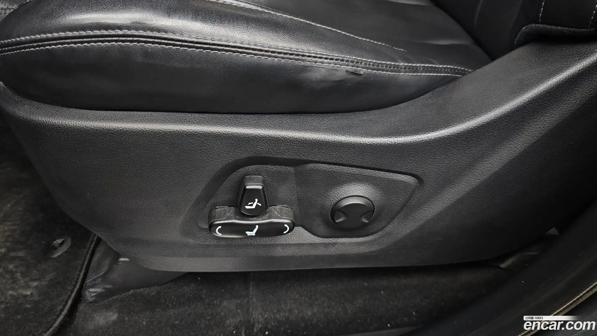 Rexton KG Mobility 2021.5-OPTION-044