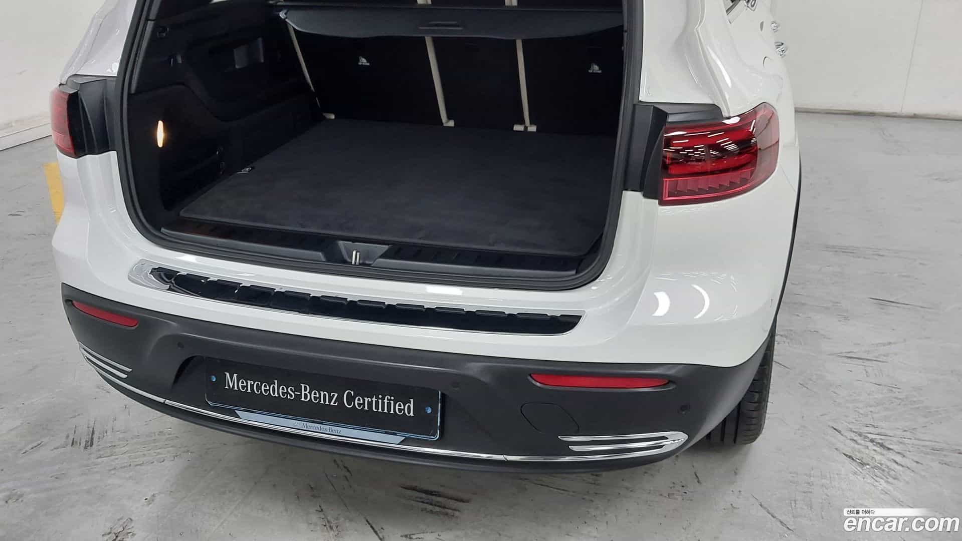 EQB Mercedes-Benz 2025.8-OPTION-015