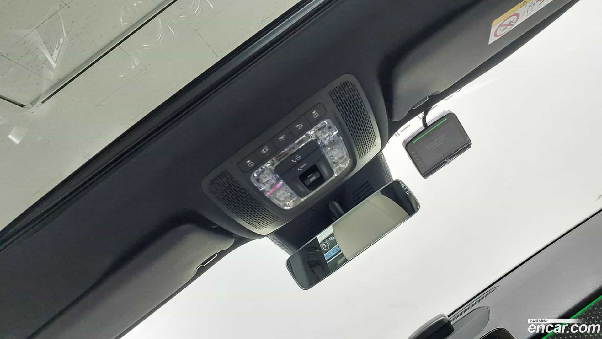 EQB Mercedes-Benz 2025.8-OPTION-021