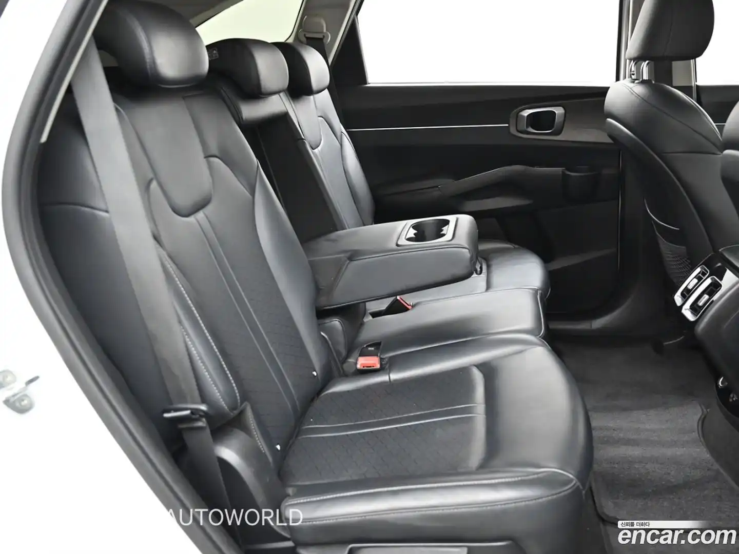 Sorento Kia 2022.3-OPTION-016