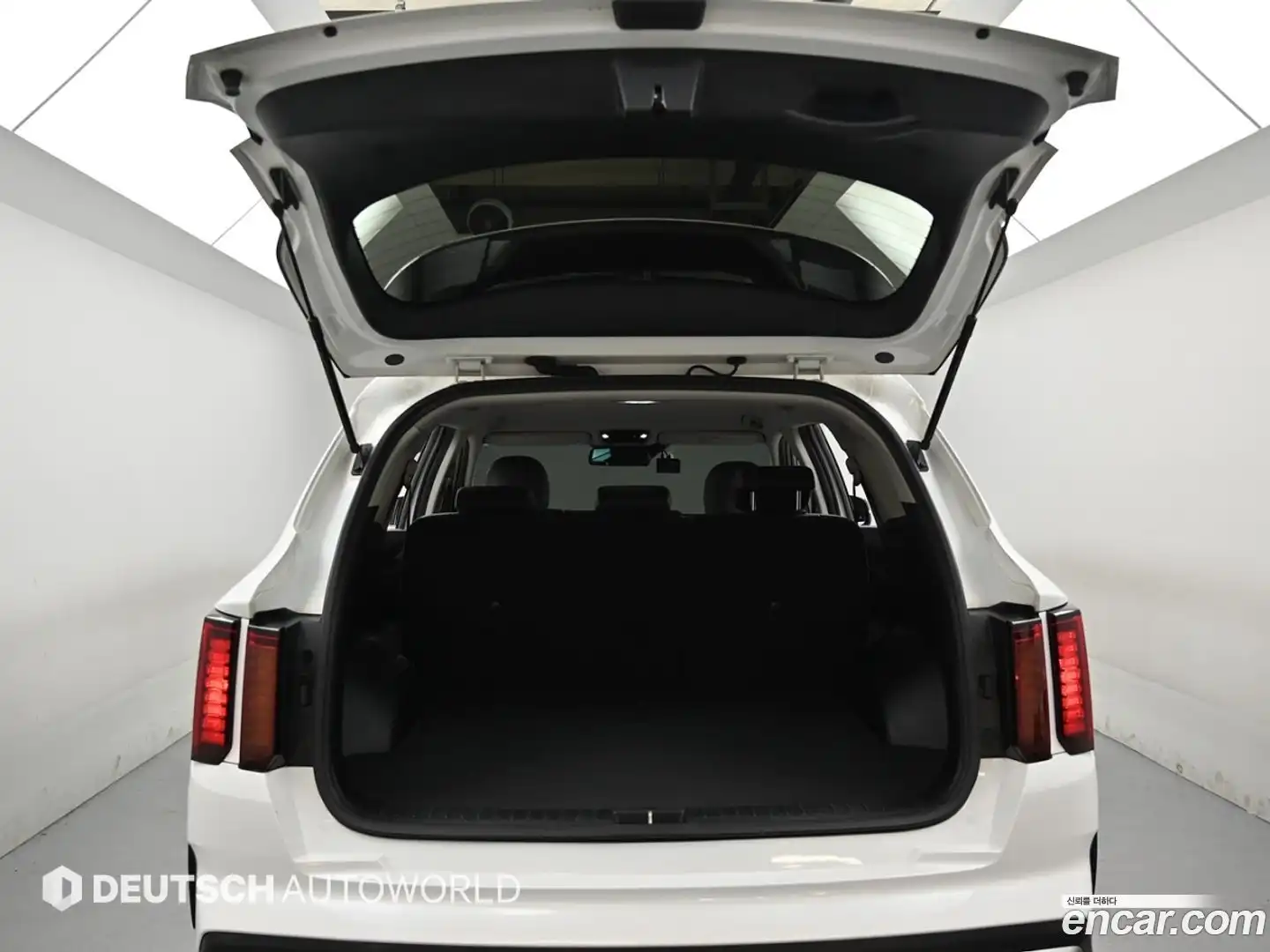 Sorento Kia 2022.3-OPTION-023