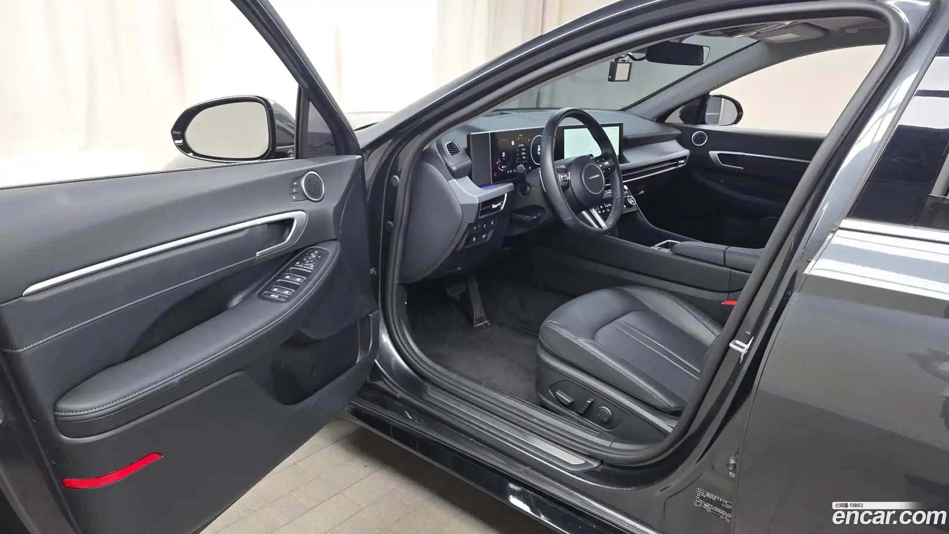 Sonata Hyundai 2025.11-INNER-010