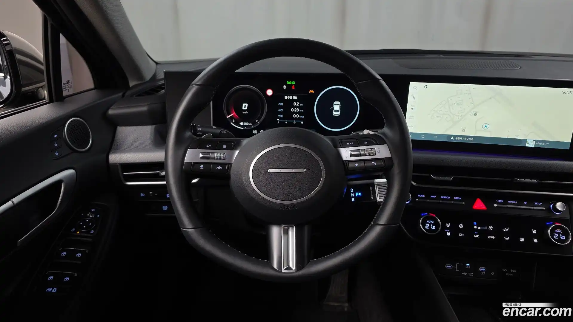 Sonata Hyundai 2025.11-OPTION-017