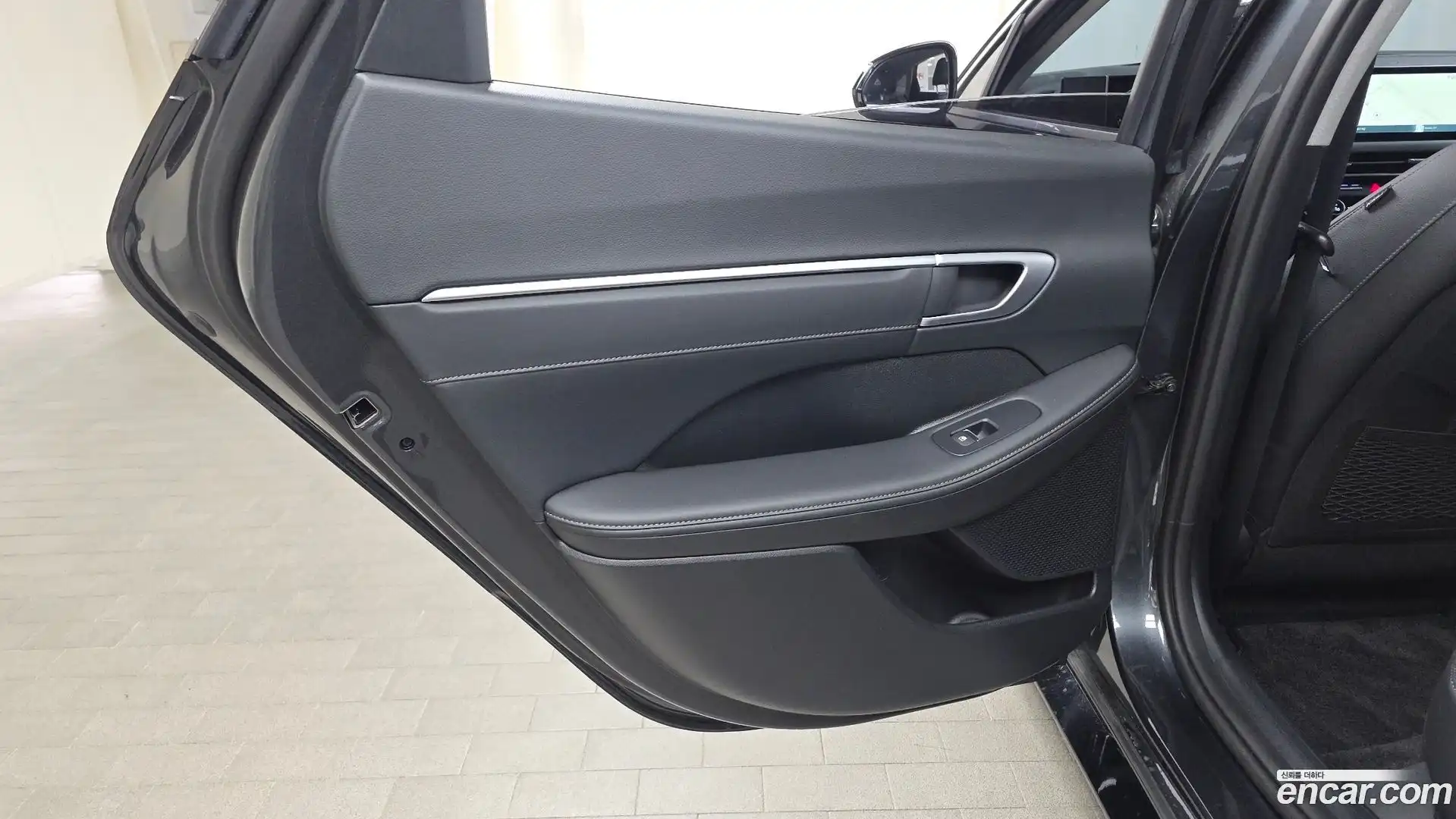 Sonata Hyundai 2025.11-INNER-035