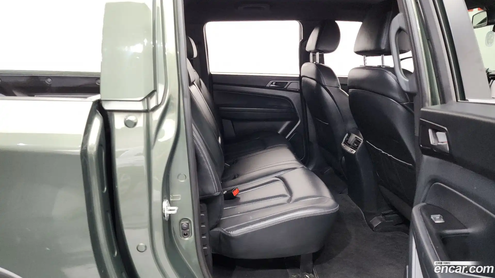 Rexton KG Mobility 2021.8-OPTION-015