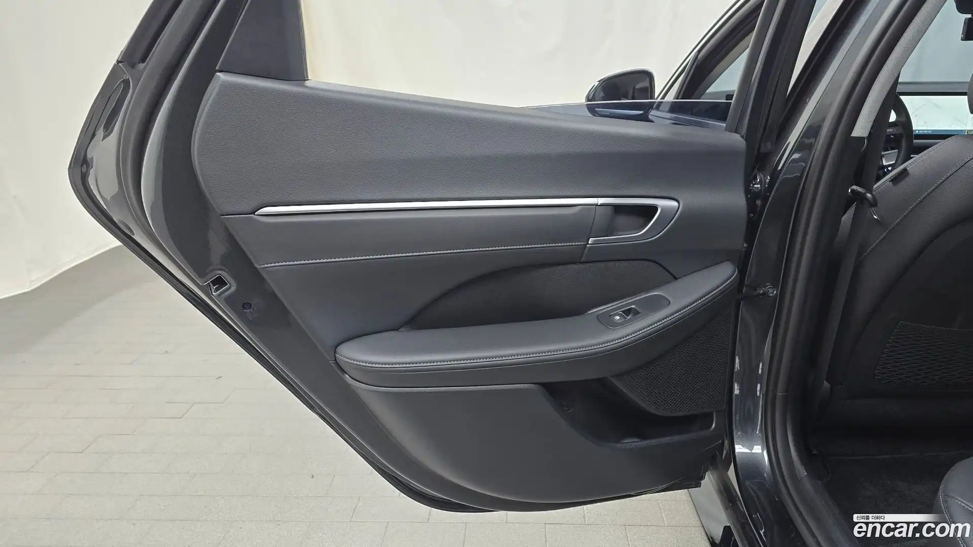 Sonata Hyundai 2025.11-INNER-035