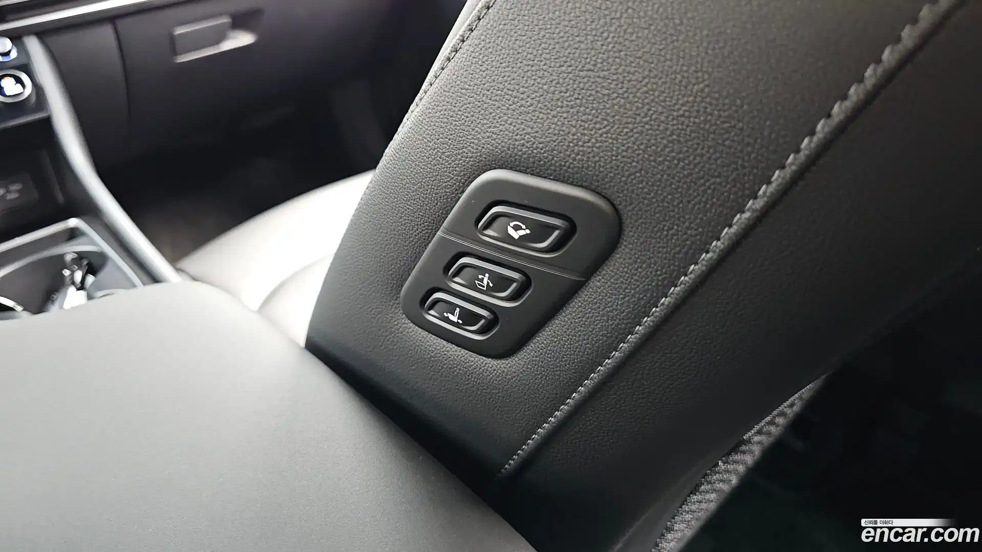 Sonata Hyundai 2025.11-OPTION-019