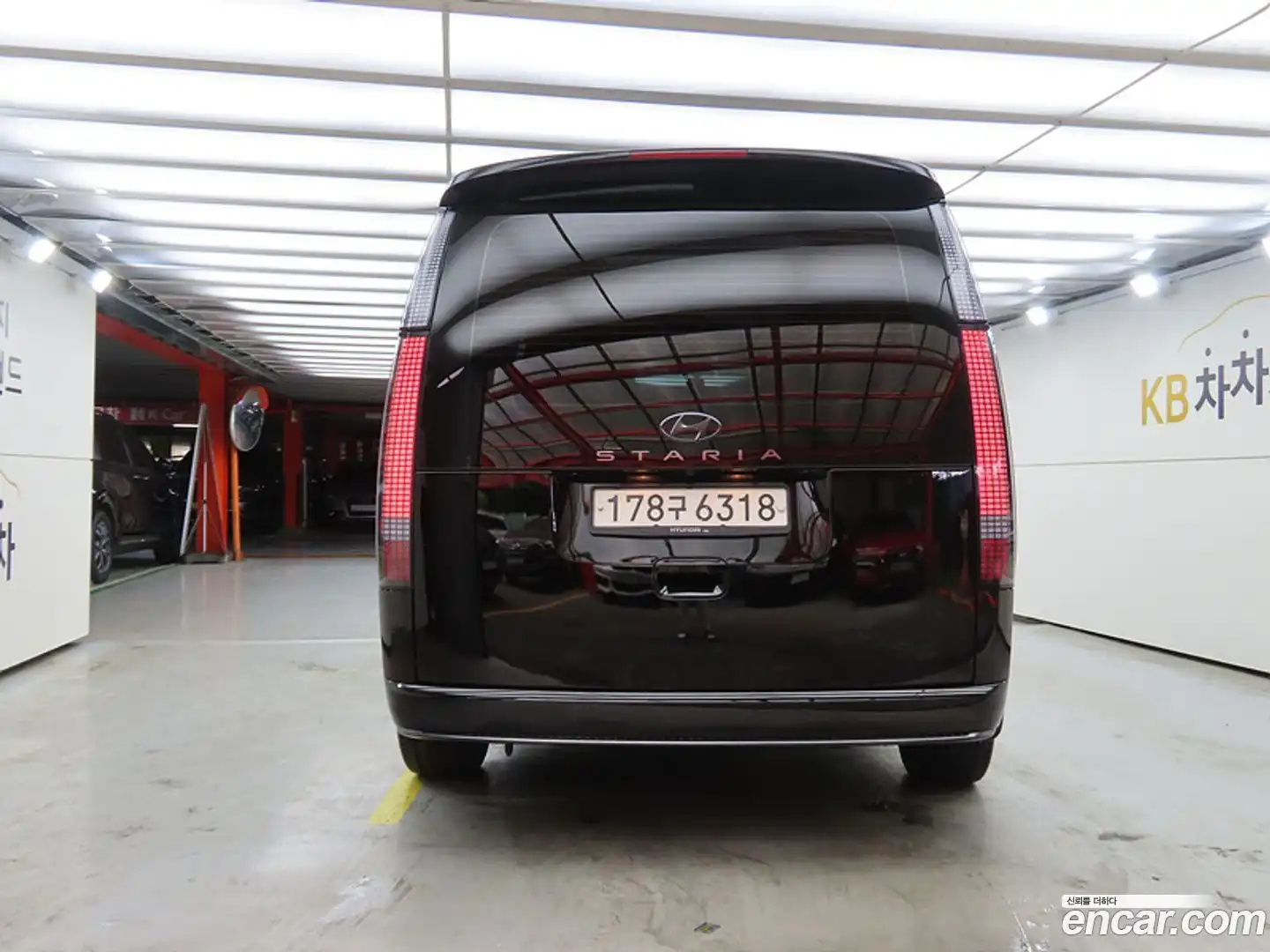 Staria Hyundai 2022.9-OUTER-004