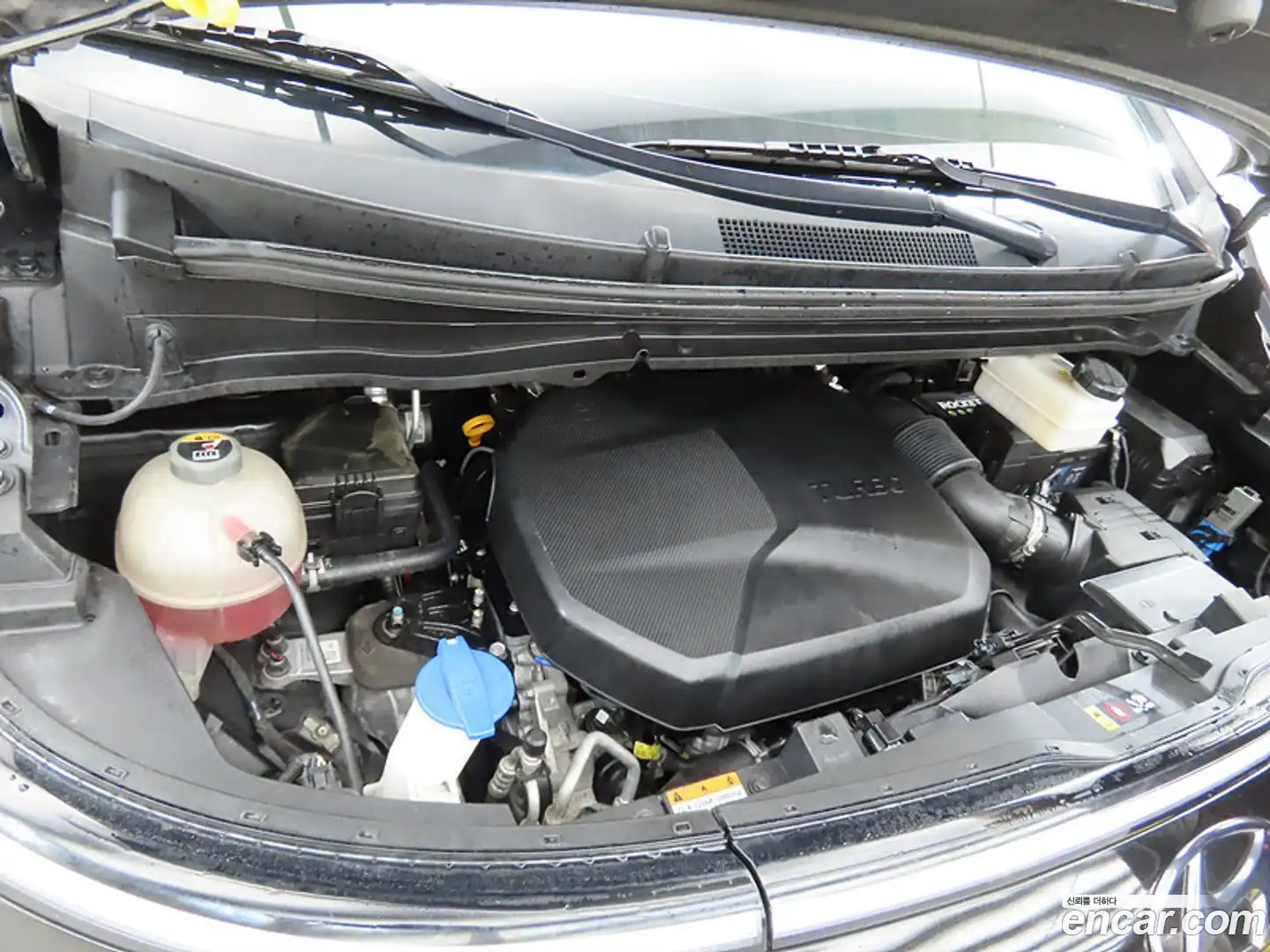 Staria Hyundai 2022.9-OUTER-006