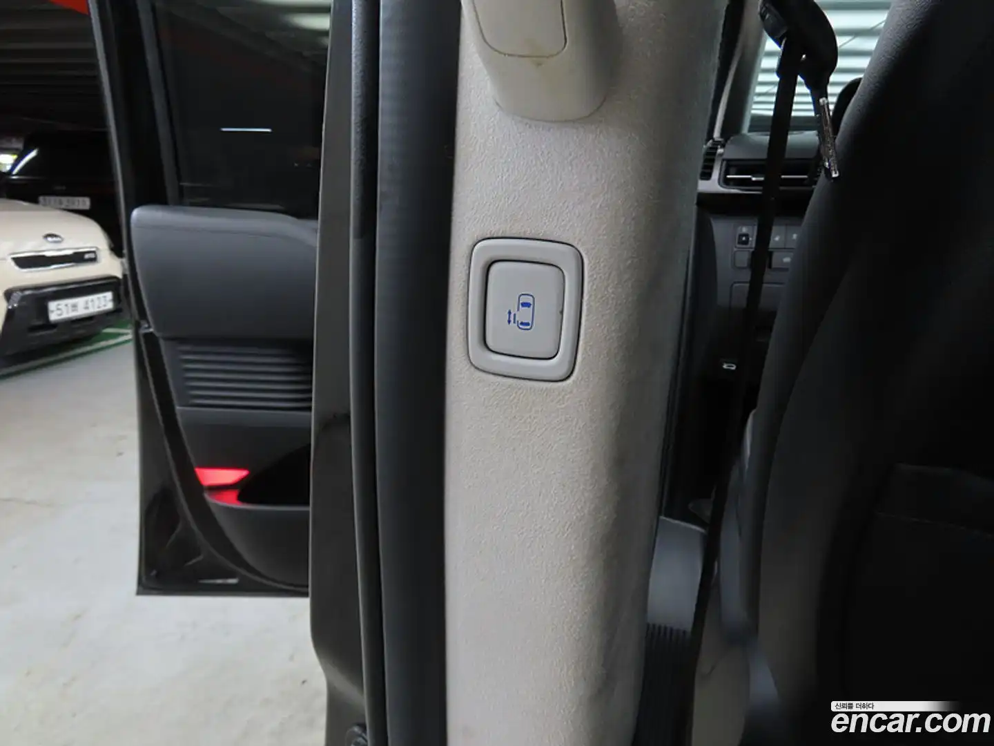 Staria Hyundai 2022.9-OPTION-020