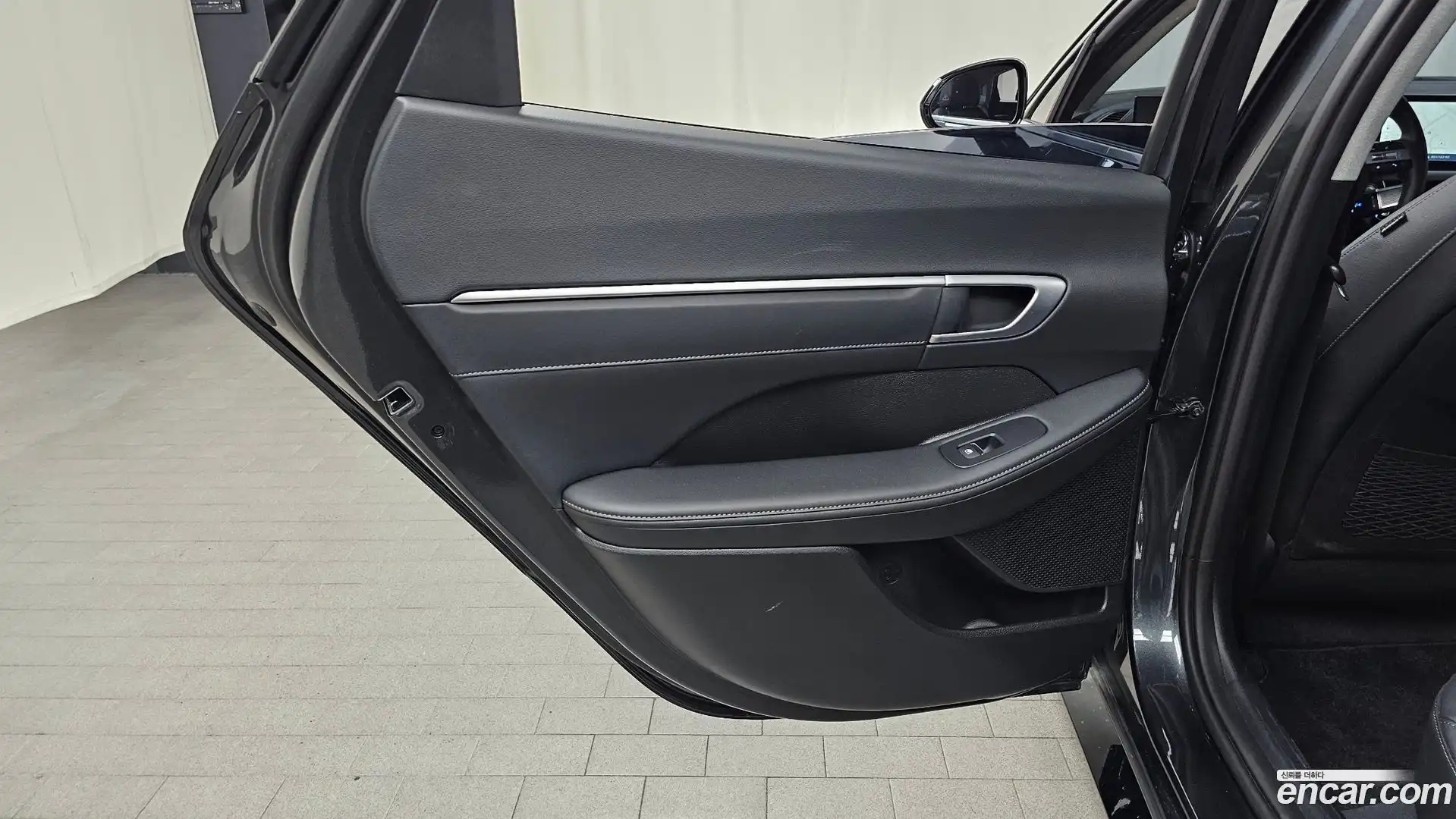 Sonata Hyundai 2025.11-INNER-035