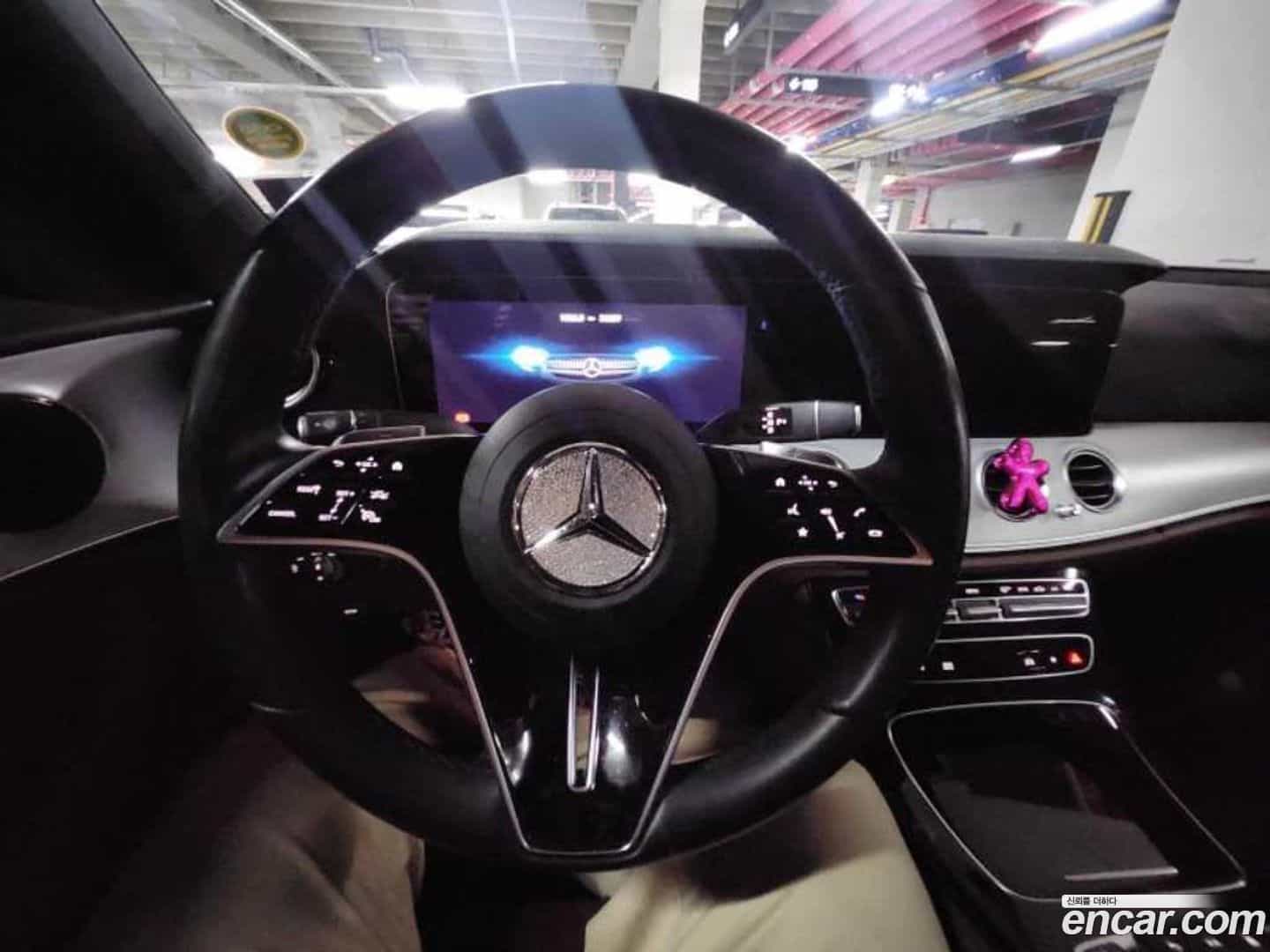 E-Class Mercedes-Benz 2021.8-INNER-007
