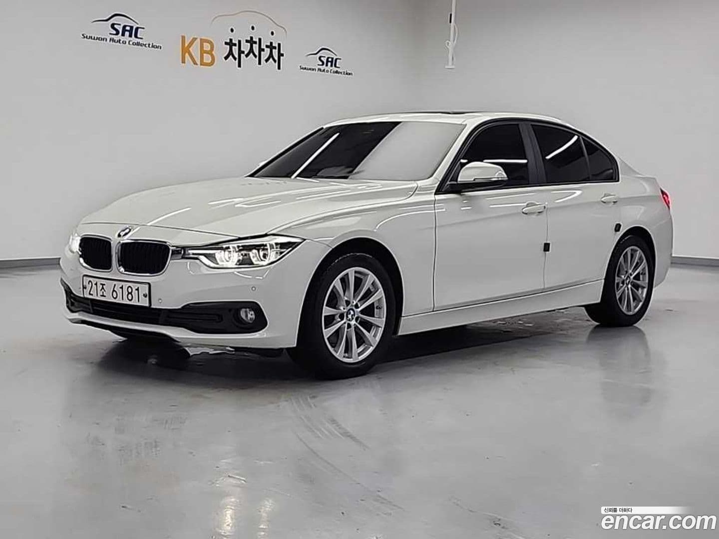 Main__Slider__Photo:3-Series BMW 2017.9-0
