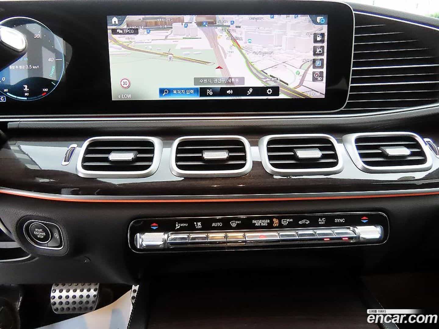 GLE-Class Mercedes-Benz 2021.5-OPTION-017