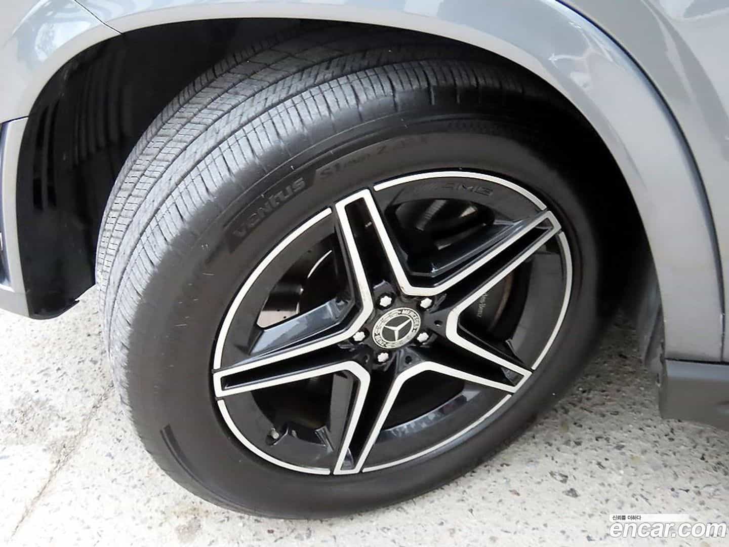 GLE-Class Mercedes-Benz 2021.5-OPTION-024